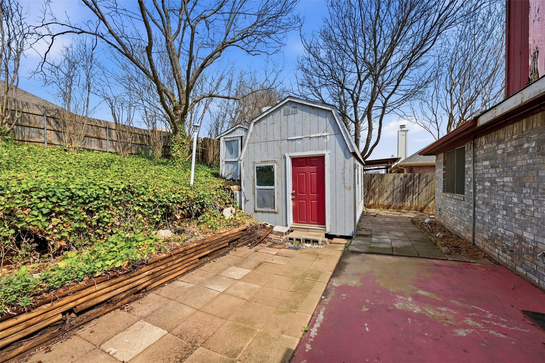 1708 Creekside Avenue