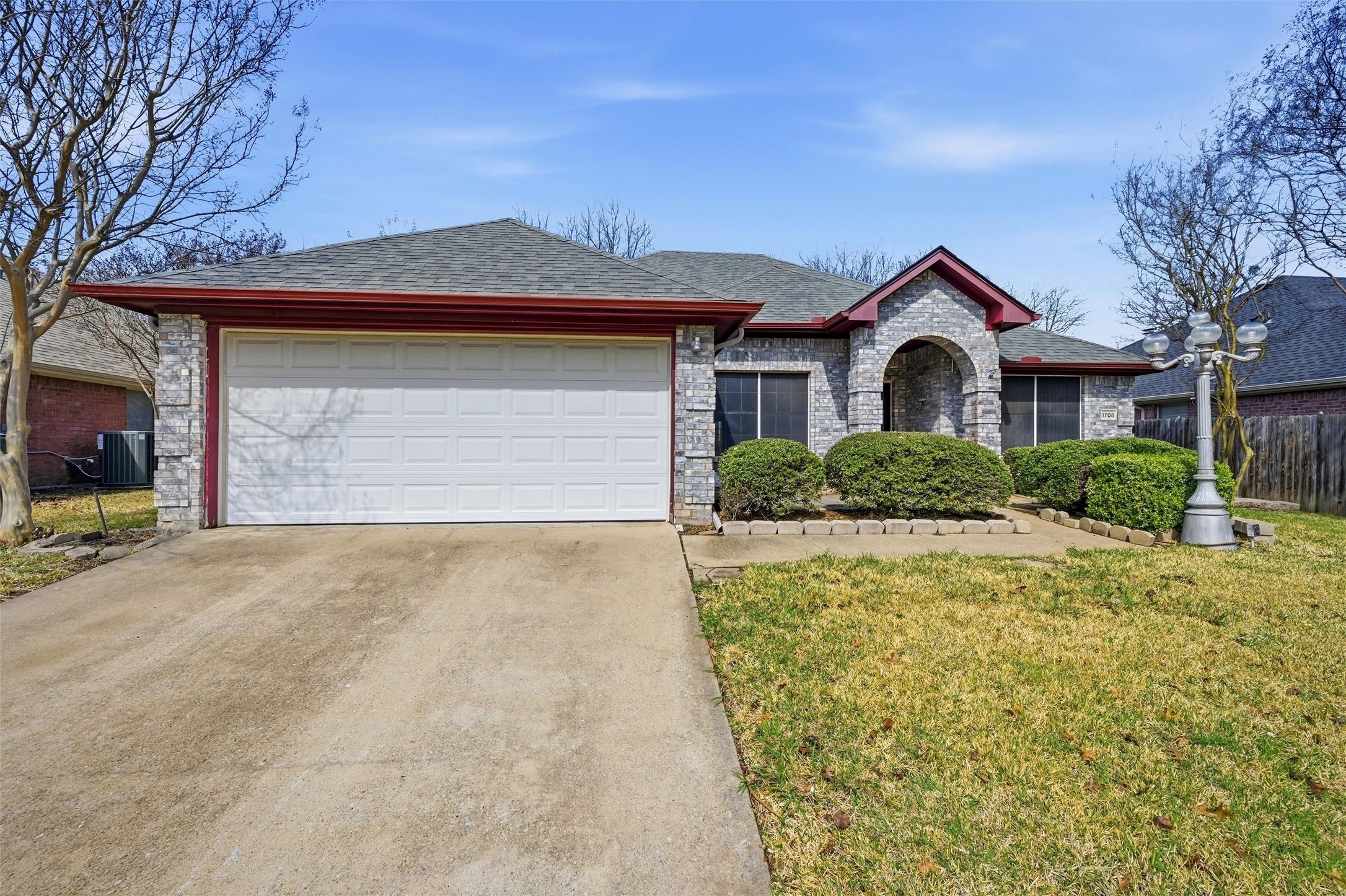 1708 Creekside Avenue