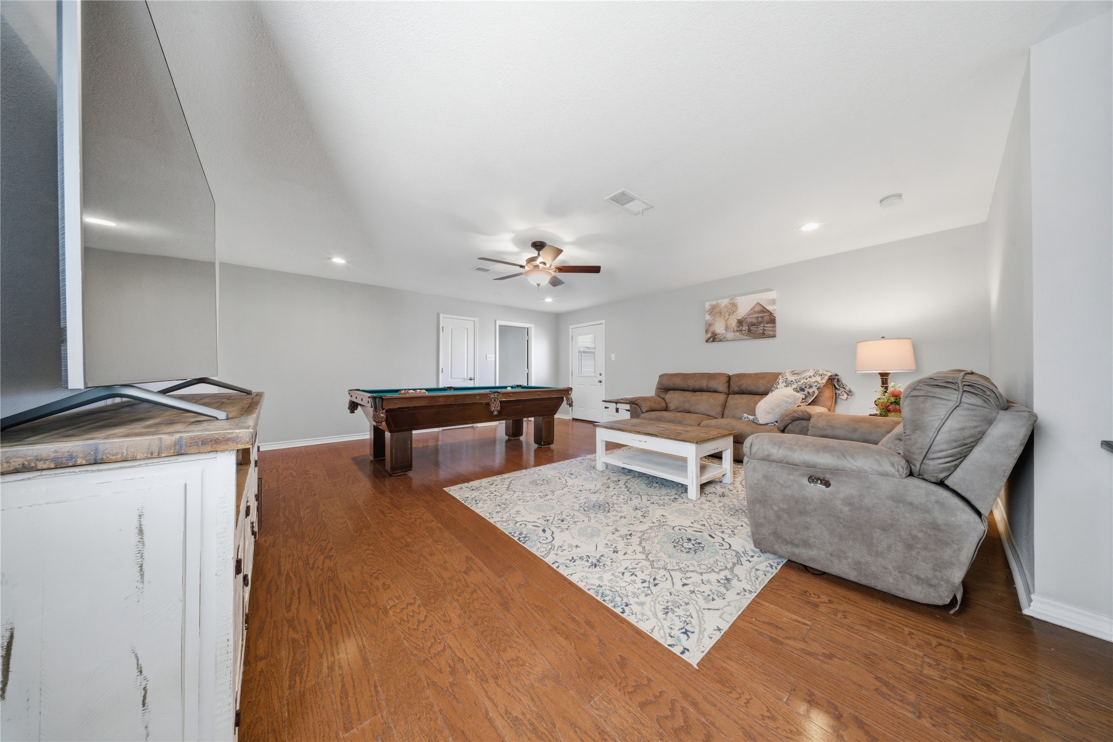 299 E College Street