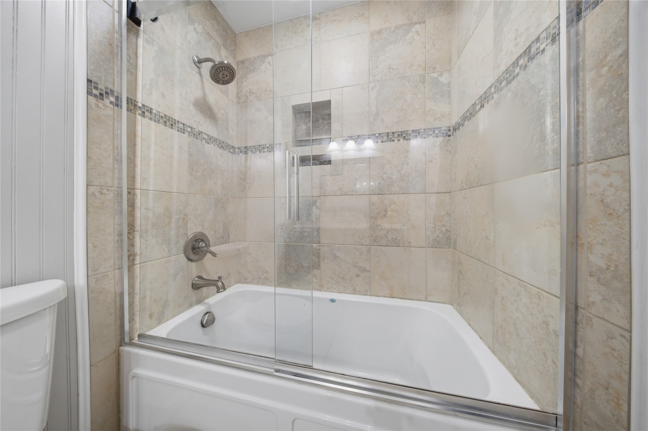 299 E College Street