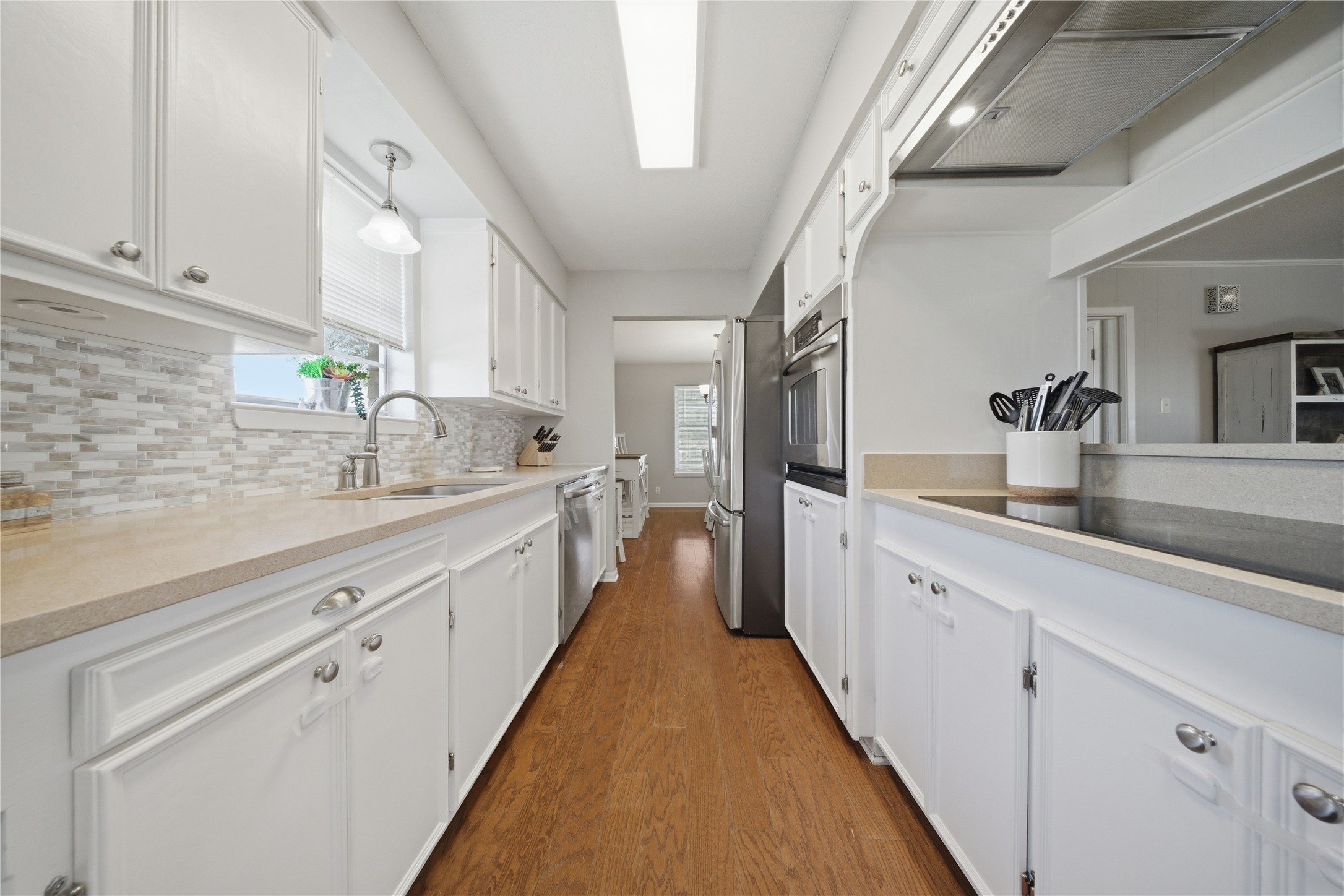 299 E College Street