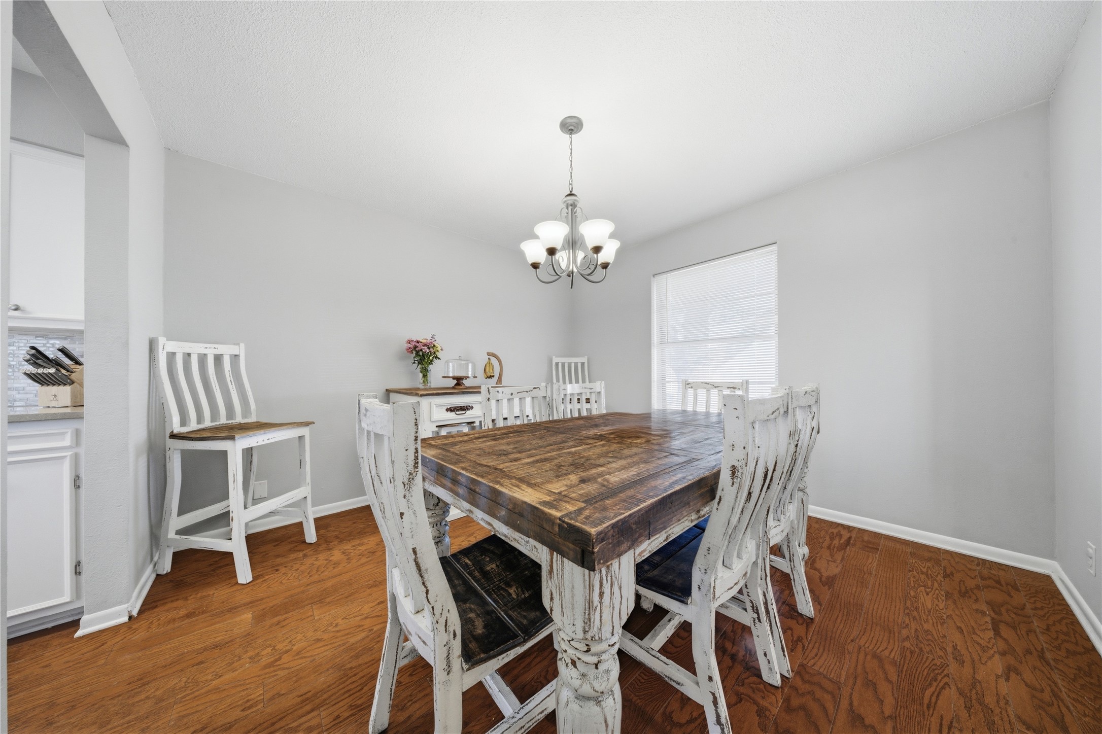 299 E College Street