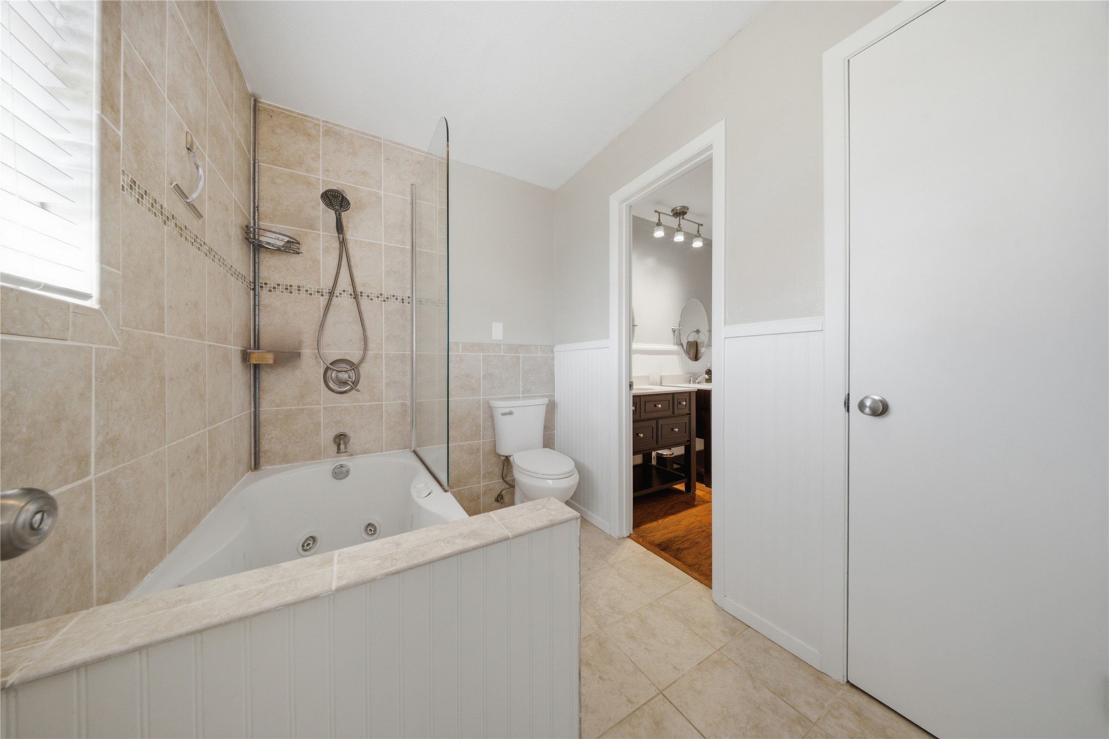 299 E College Street