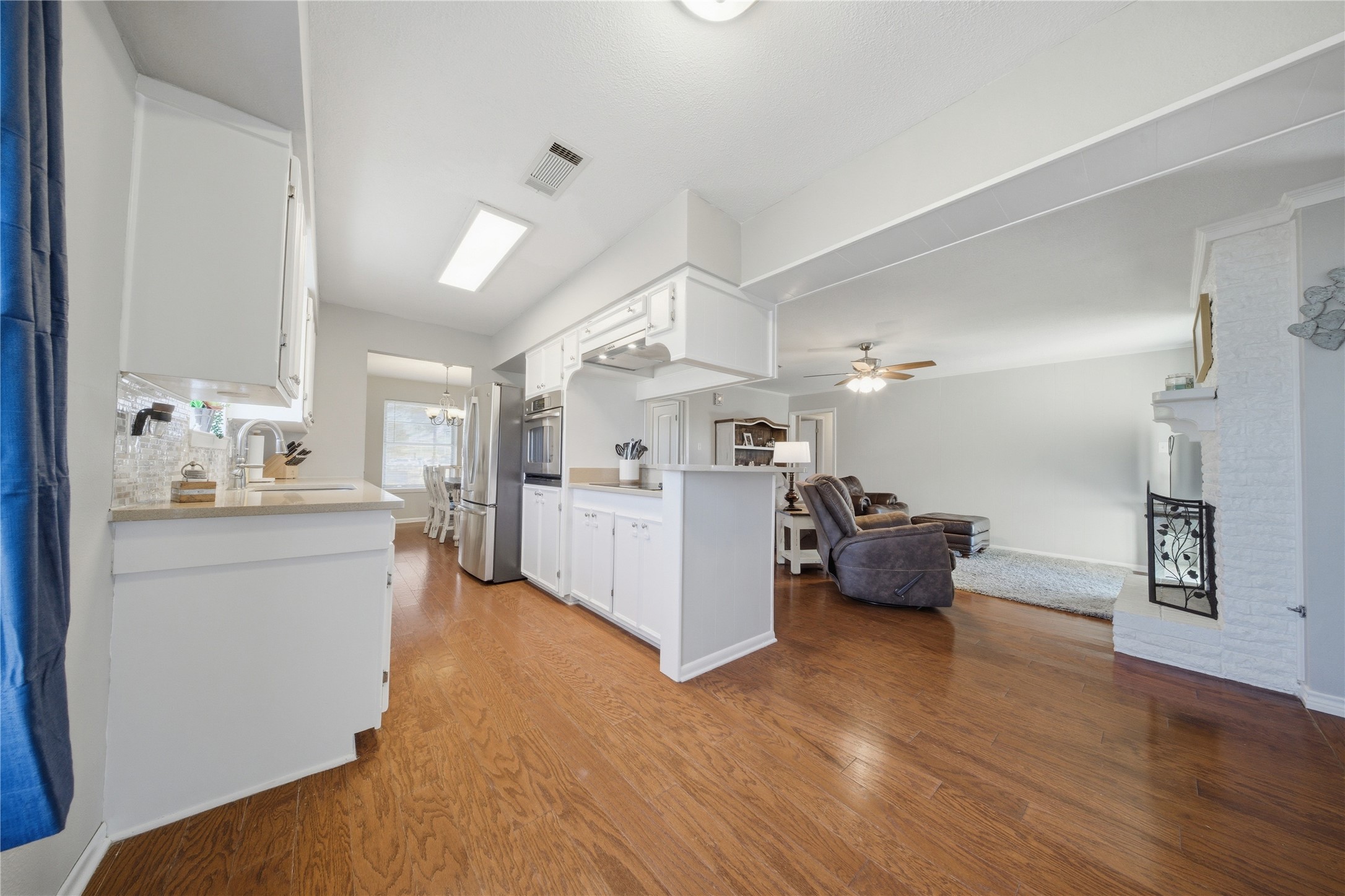 299 E College Street