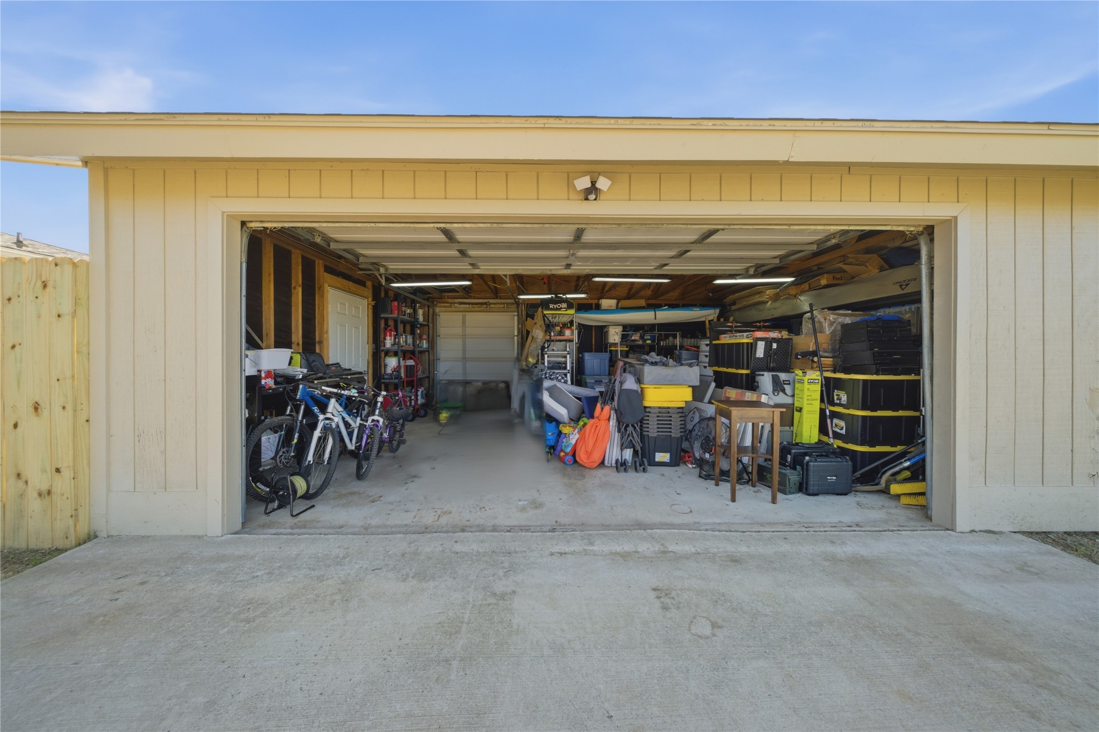 299 E College Street