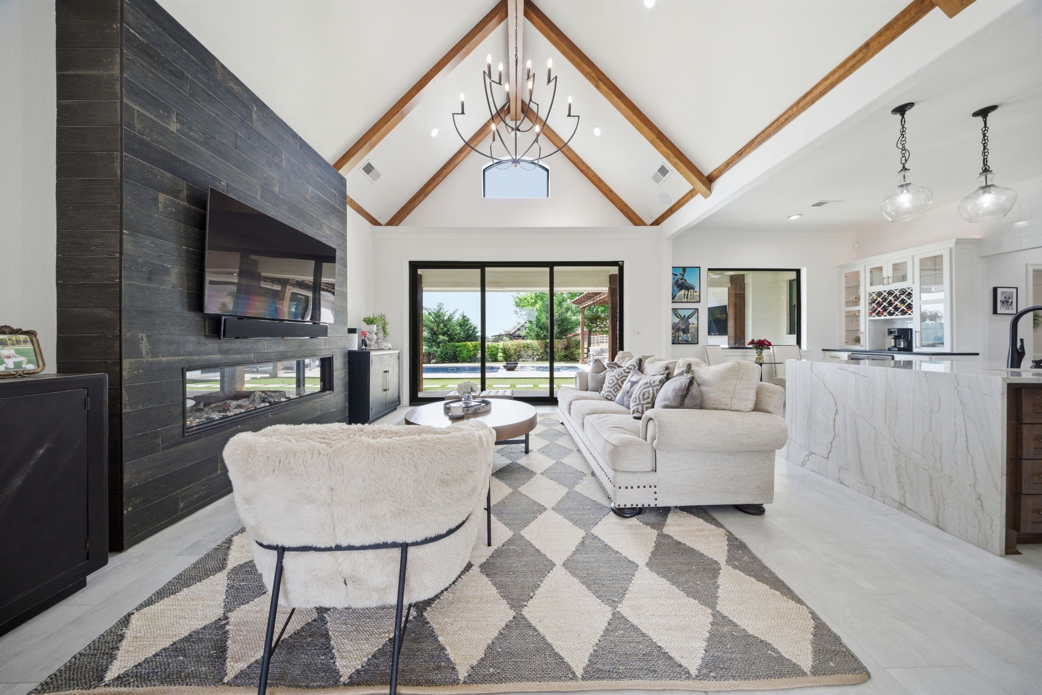 8701 County Road 135