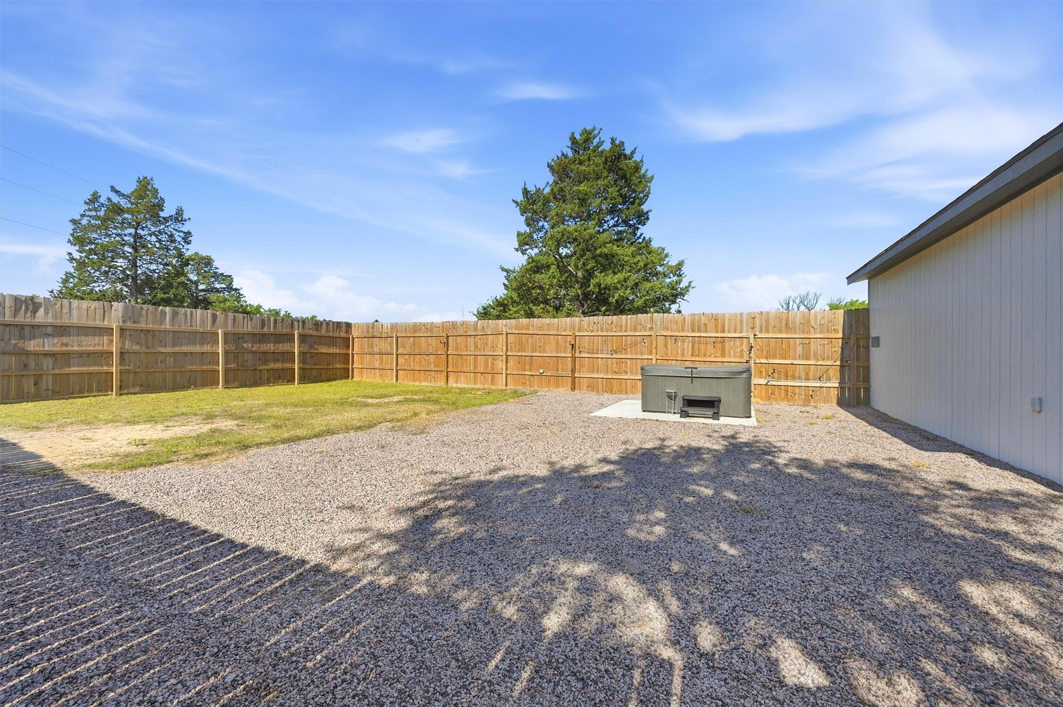 210 County Road 2184