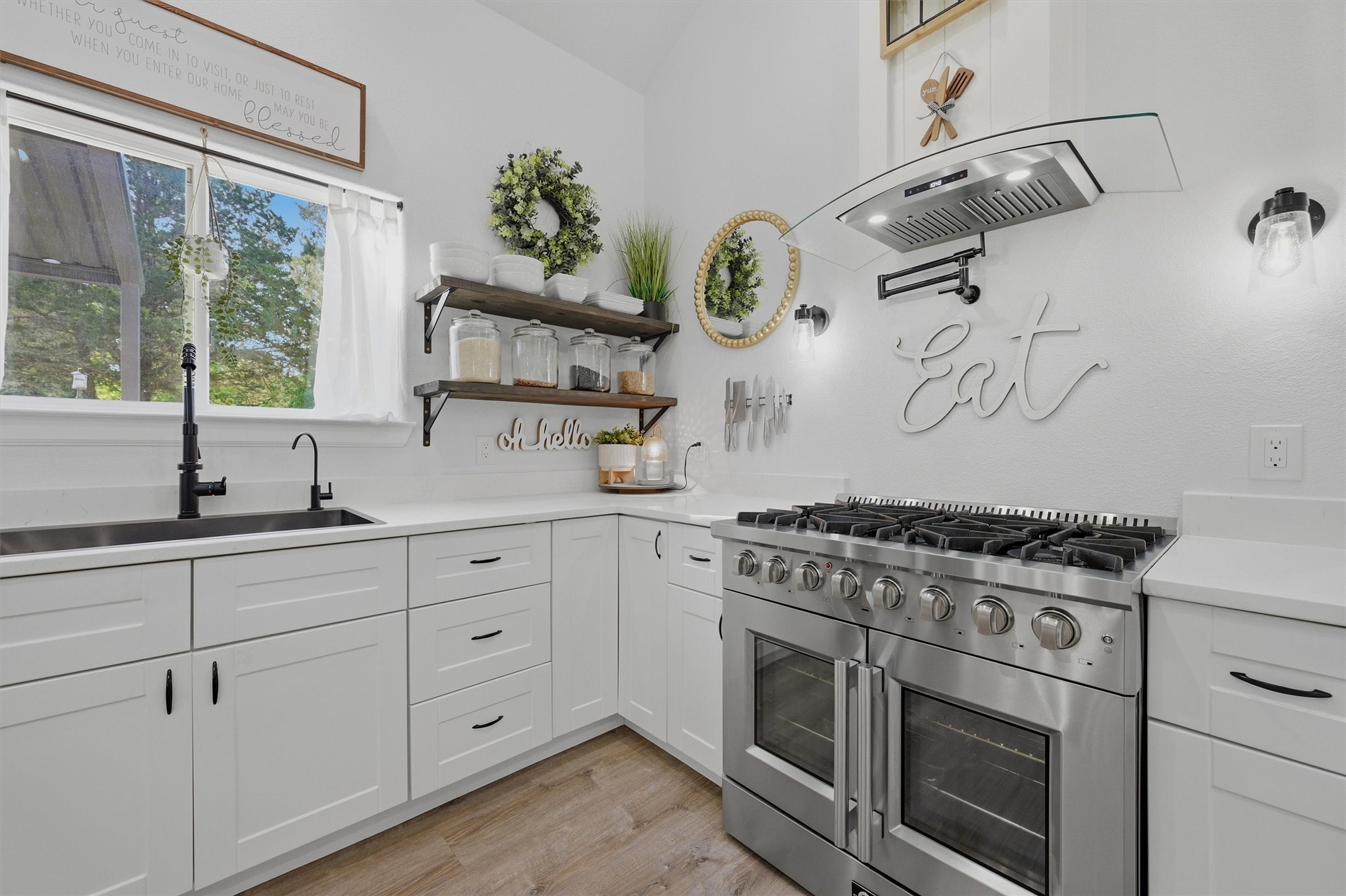 210 County Road 2184