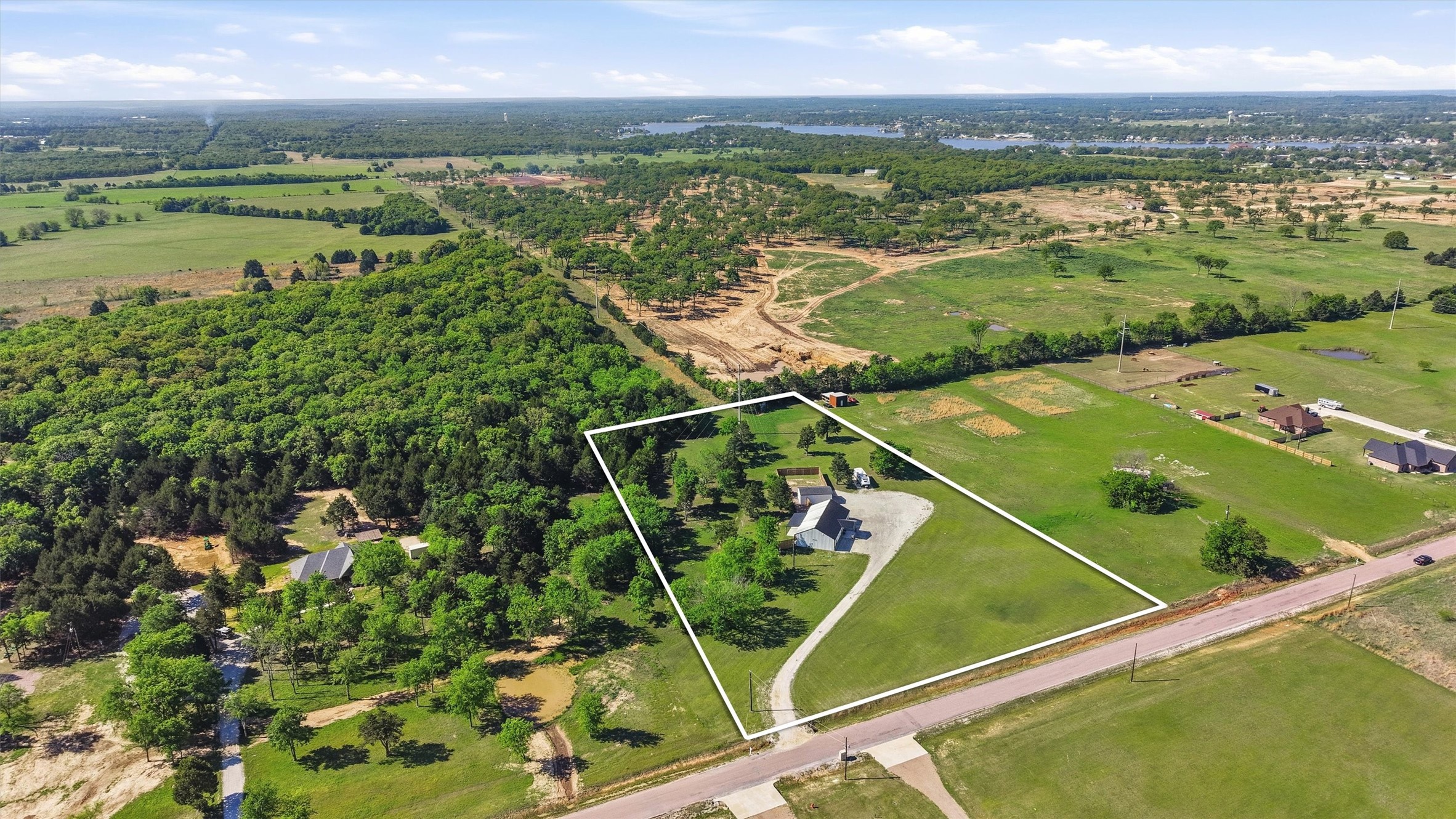 210 County Road 2184