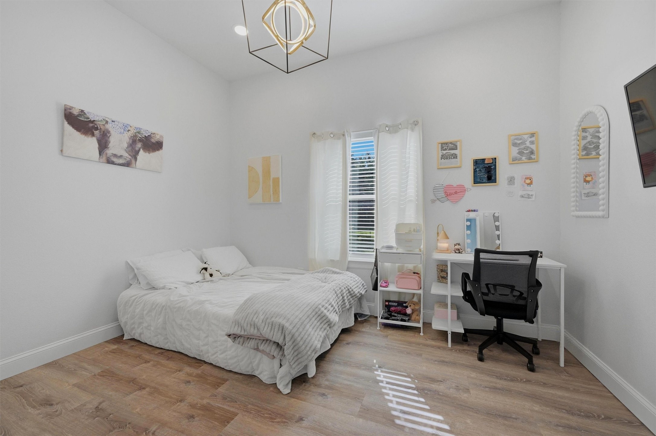 210 County Road 2184