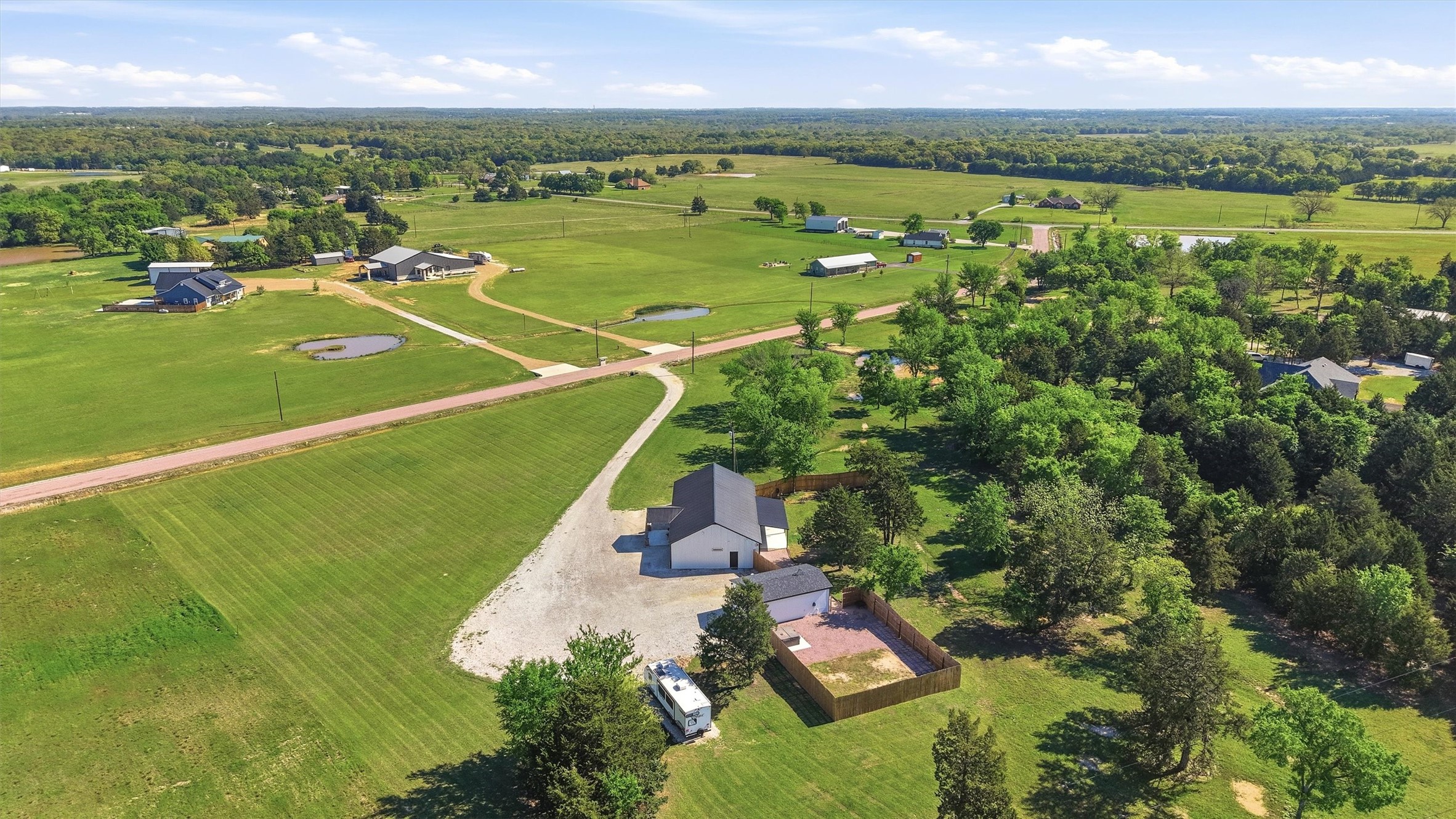 210 County Road 2184