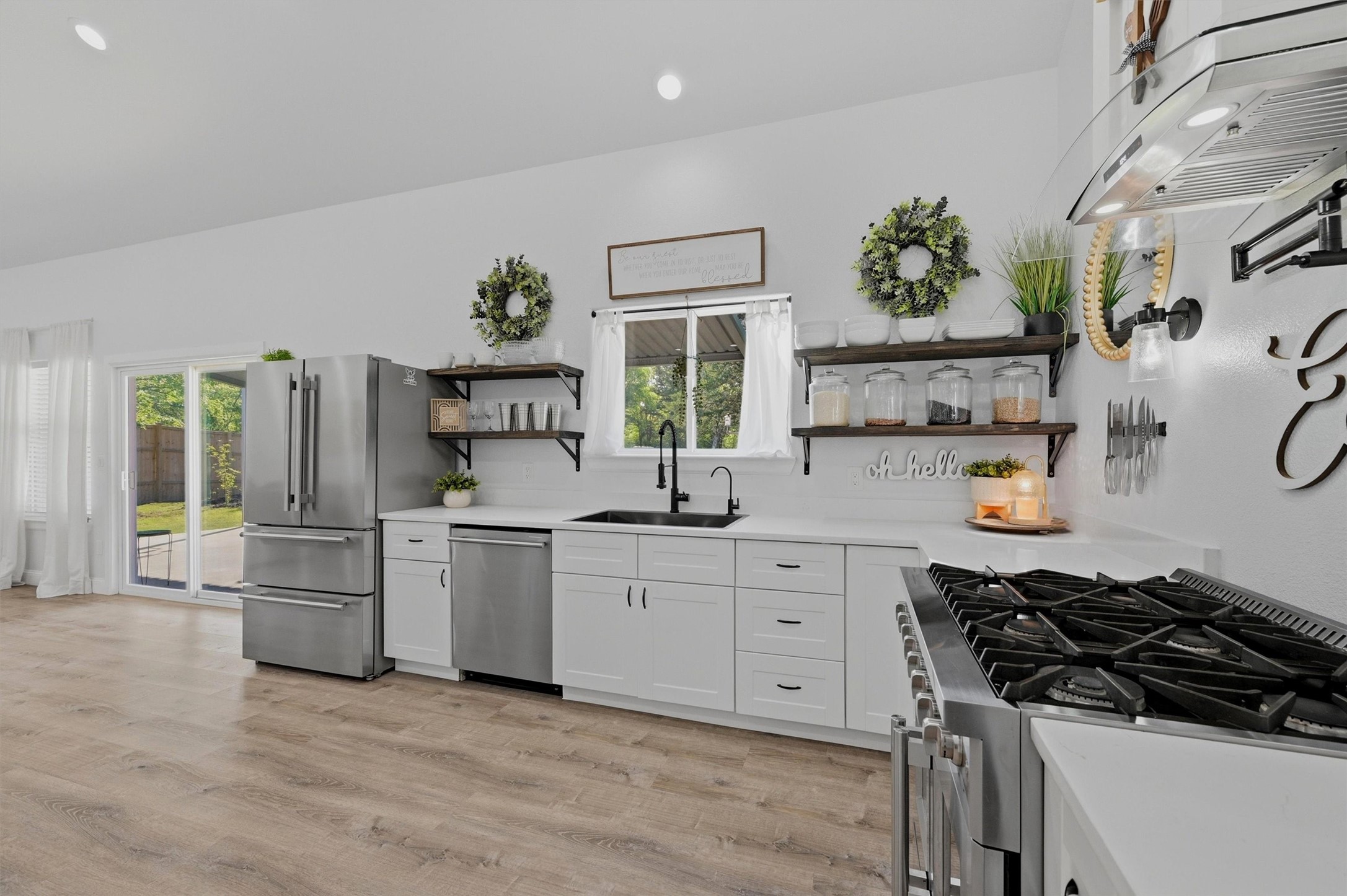 210 County Road 2184