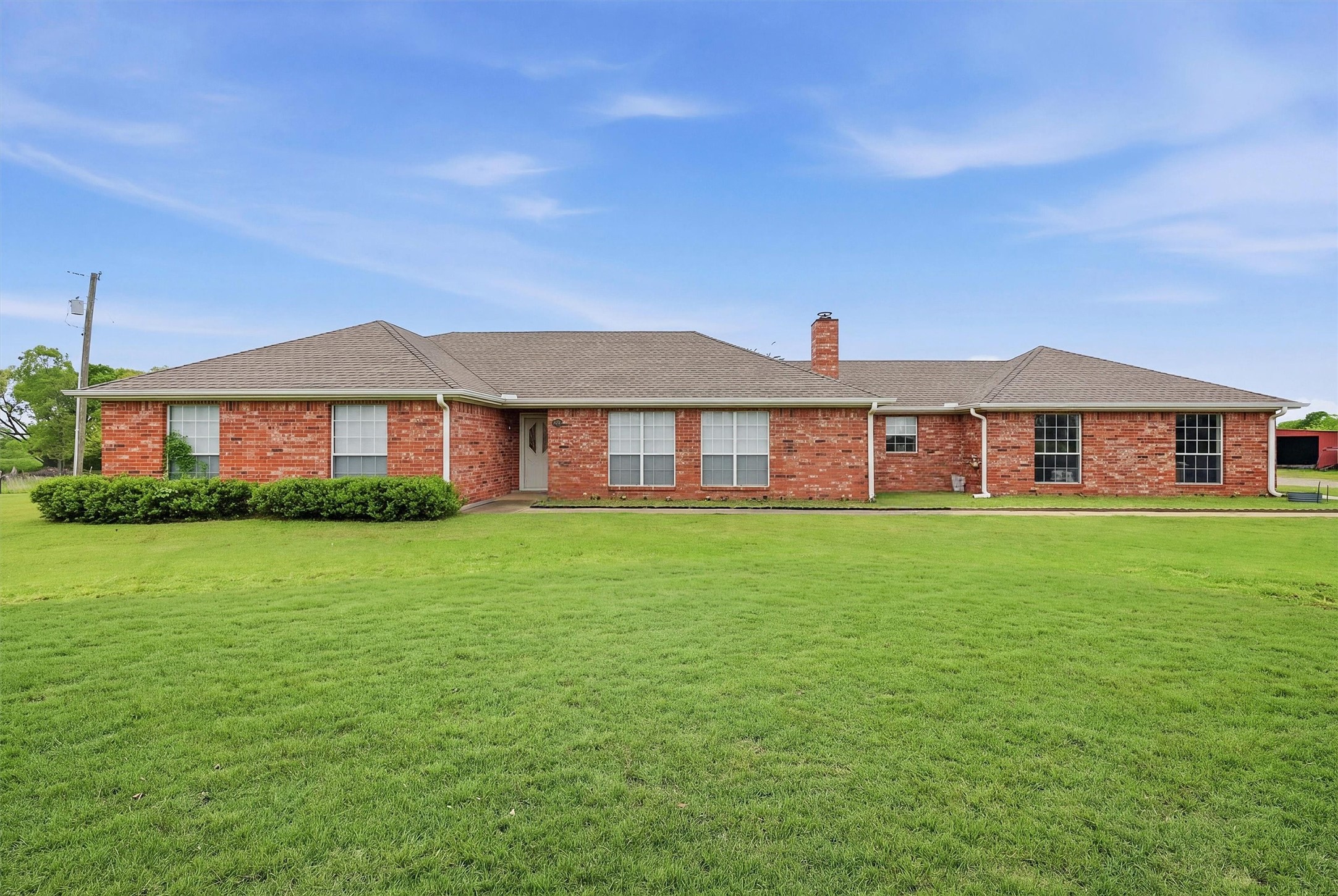 998 Bledsoe Road