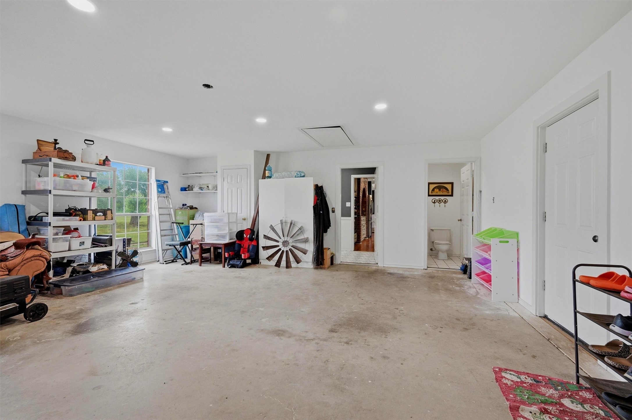 998 Bledsoe Road