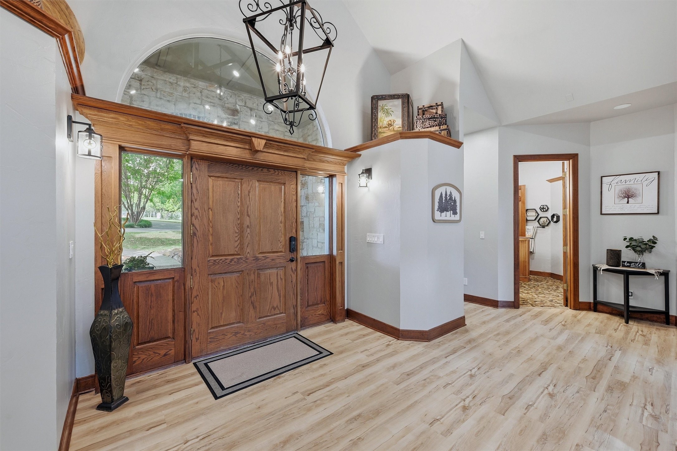 31 Forest Hills Circle