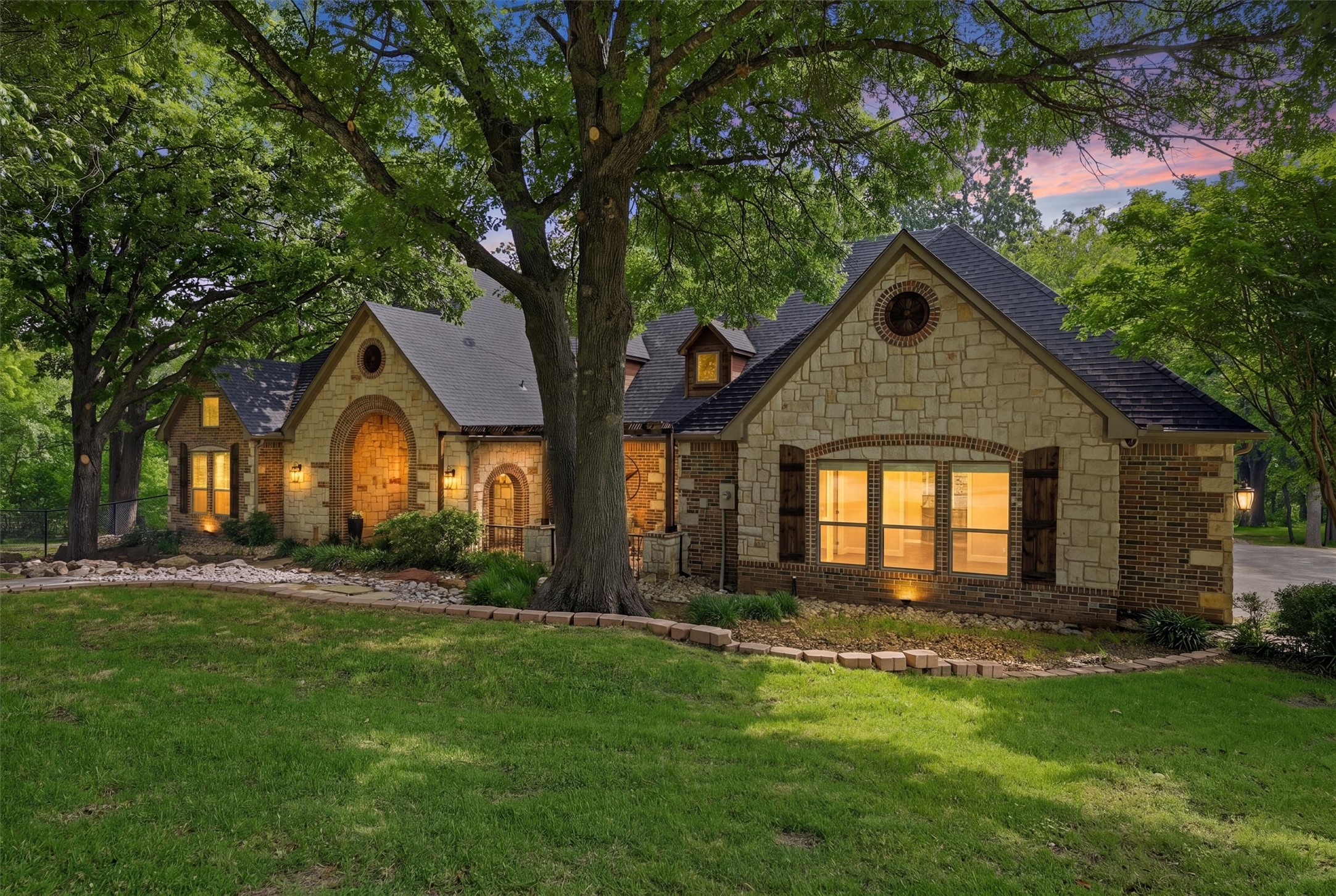 31 Forest Hills Circle