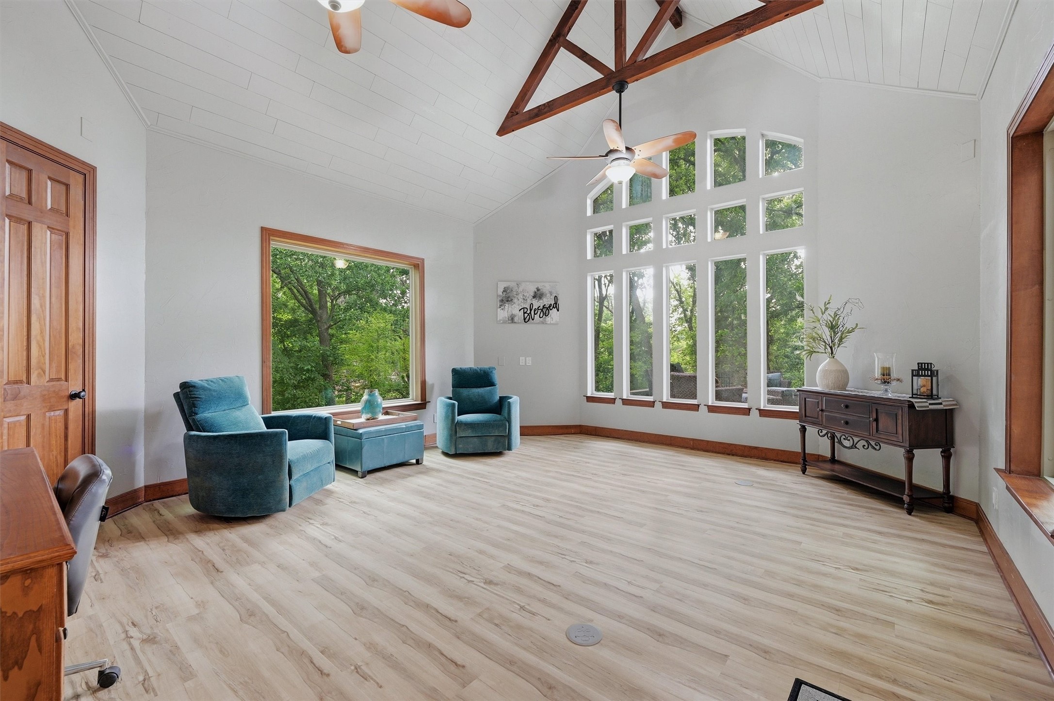 31 Forest Hills Circle