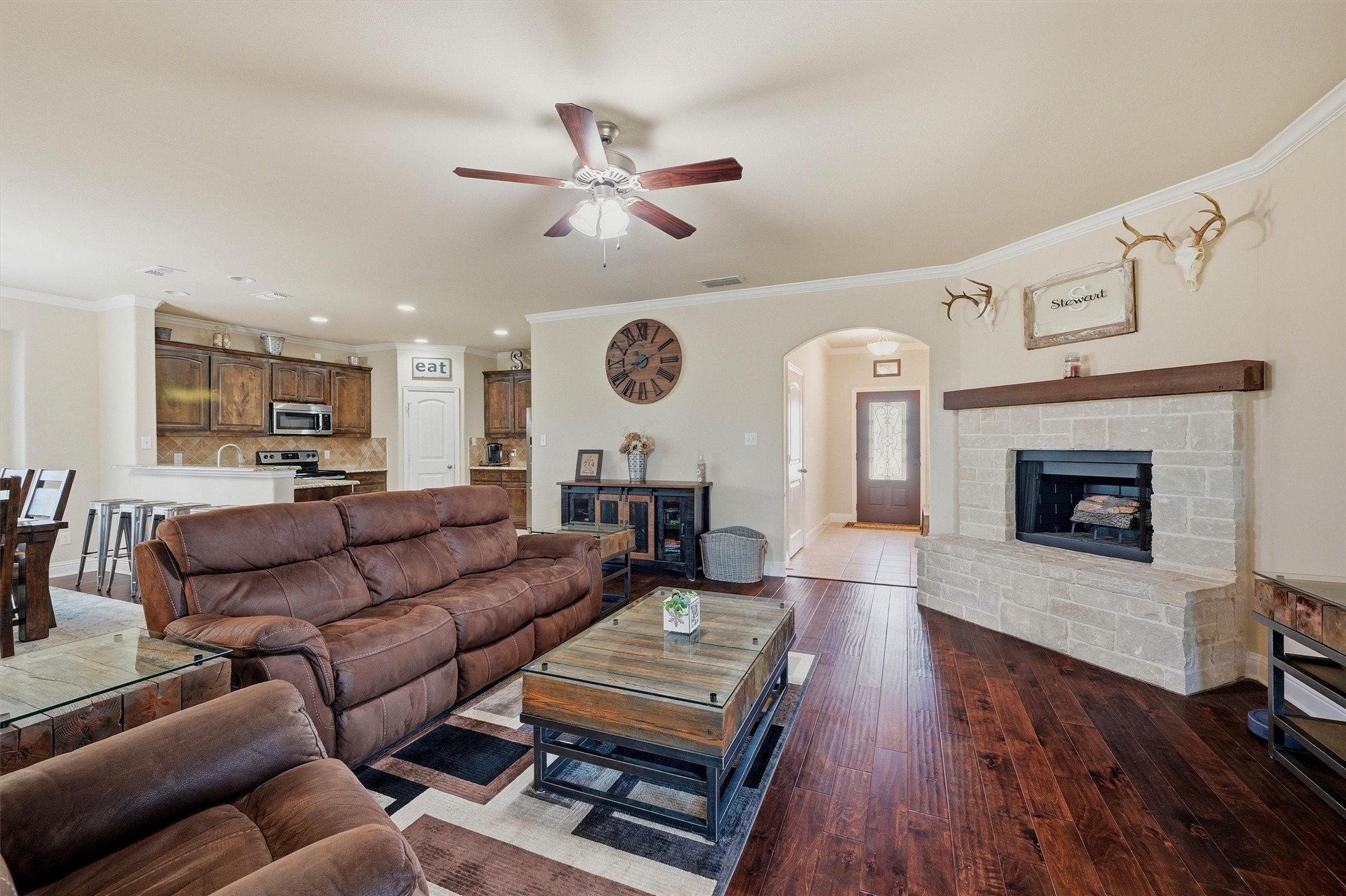 714 Mary Lee Lane