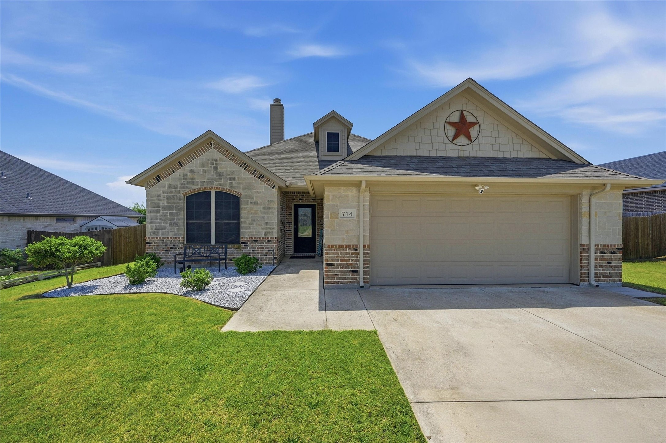 714 Mary Lee Lane