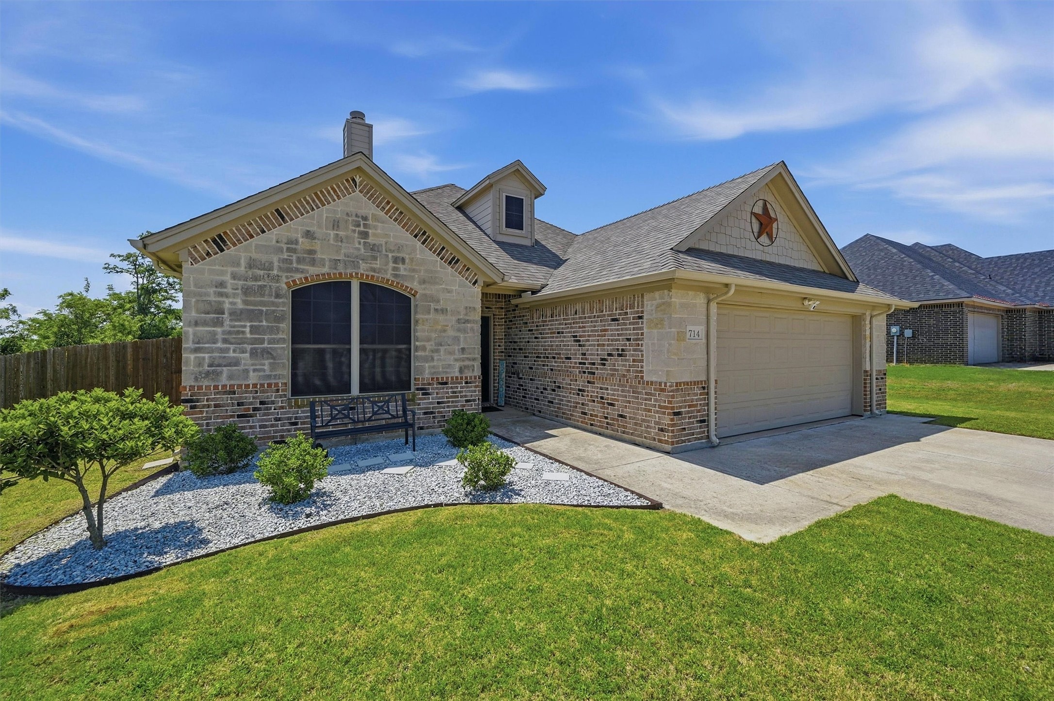 714 Mary Lee Lane