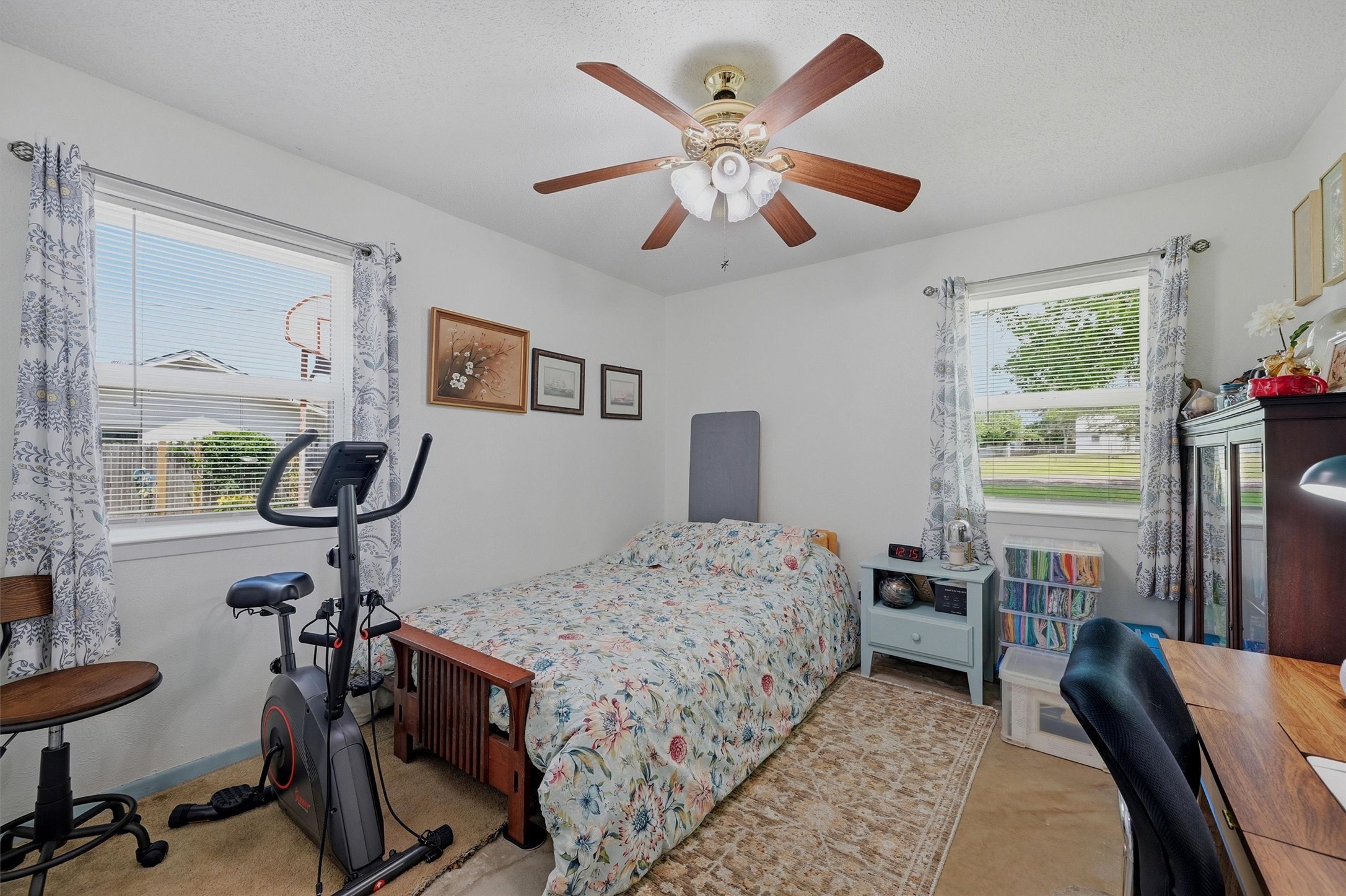 111 E Pecan Street
