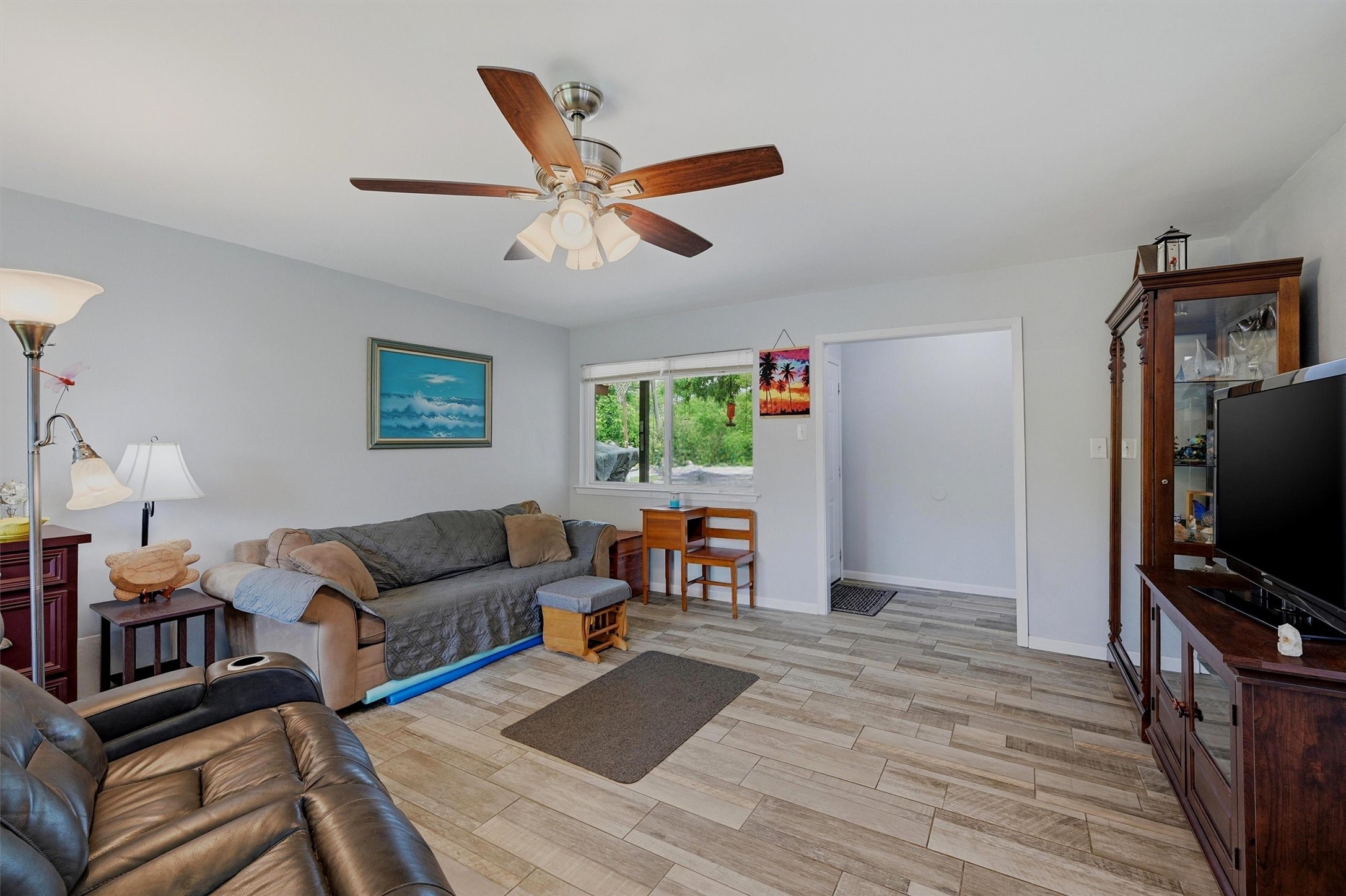 111 E Pecan Street
