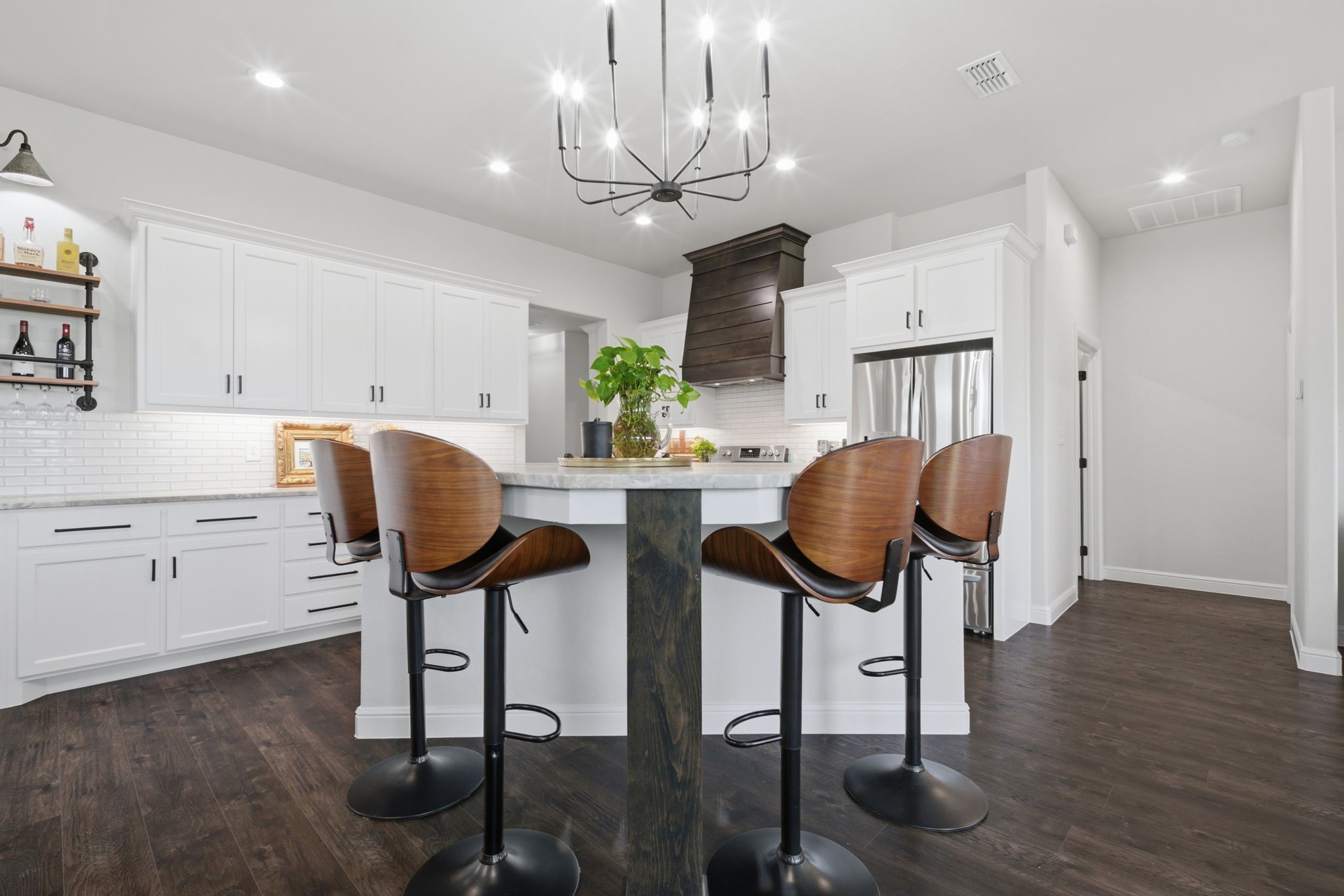 148 Lakeview Circle
