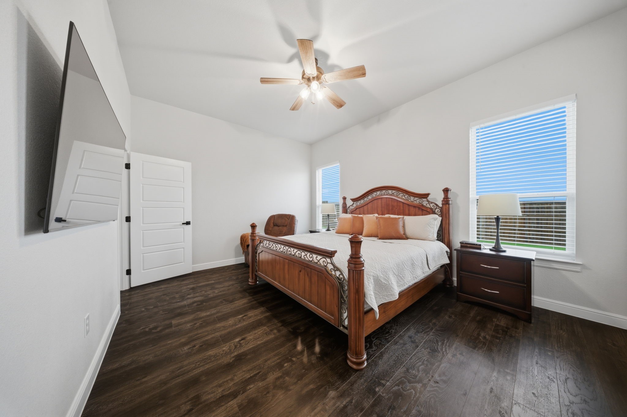 148 Lakeview Circle