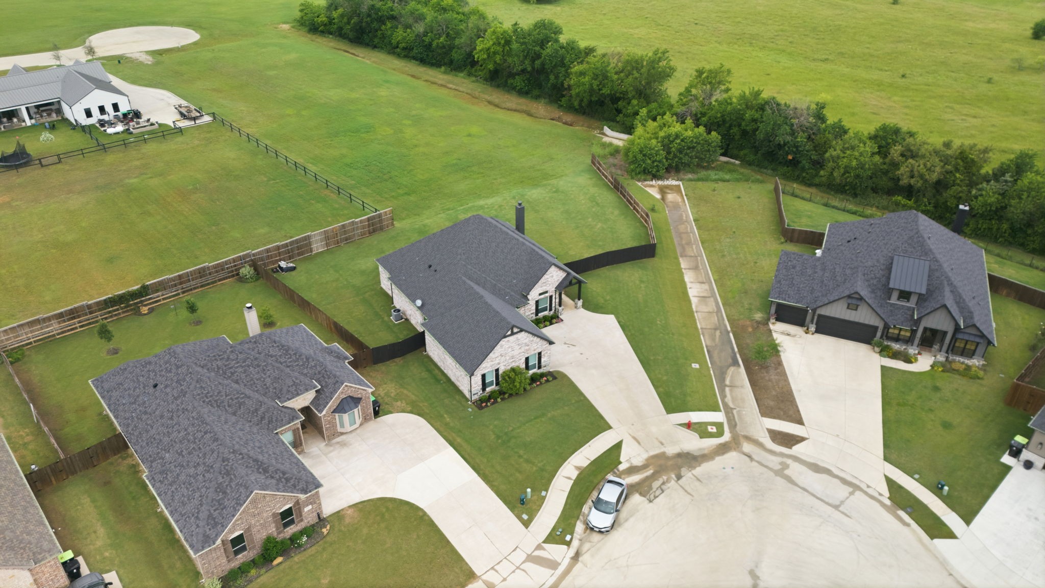 148 Lakeview Circle