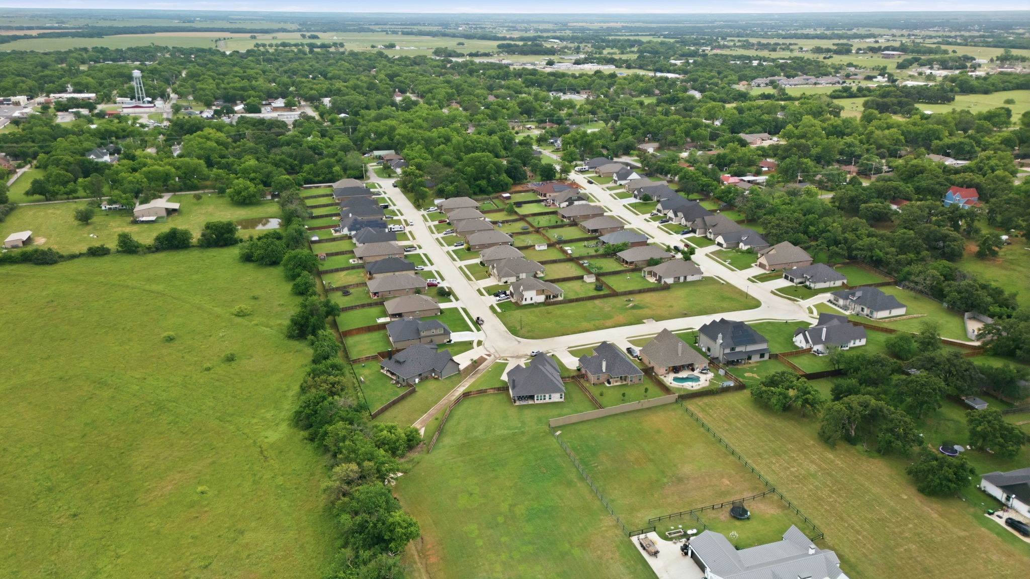 148 Lakeview Circle