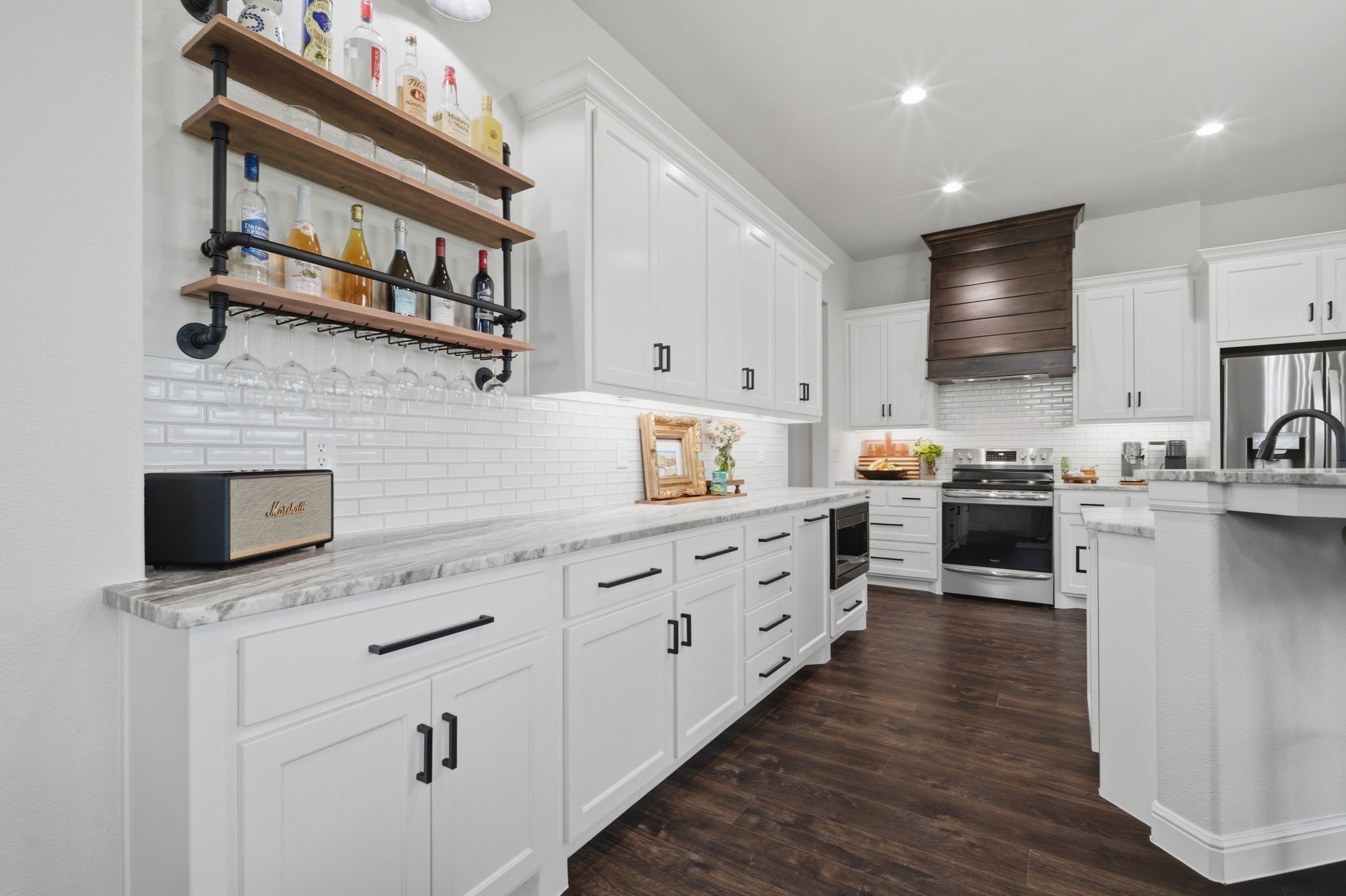 148 Lakeview Circle
