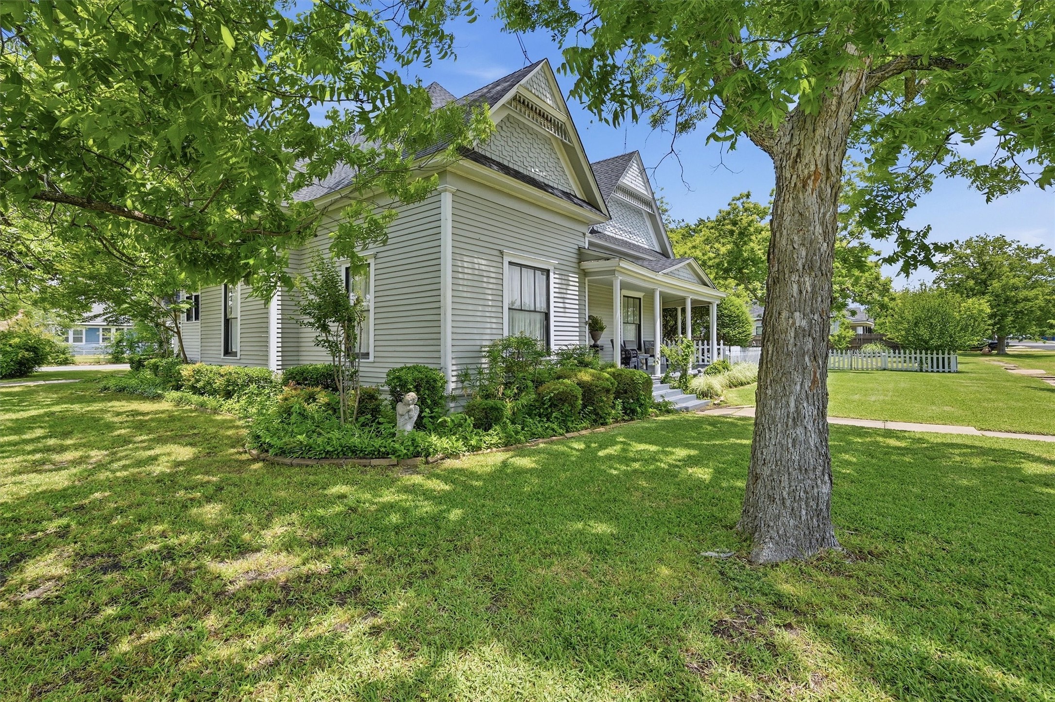 202 E Main Street