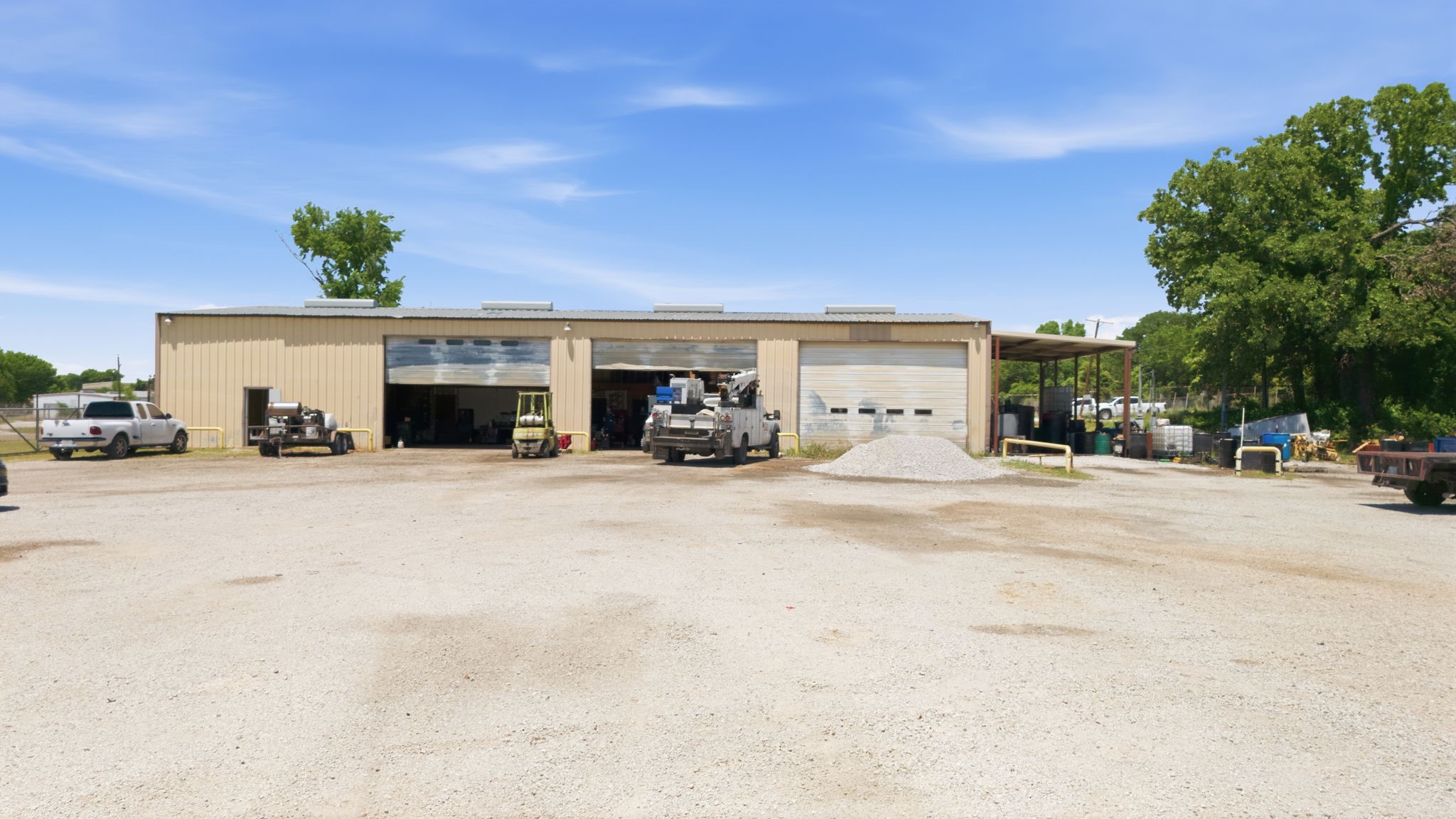 315 Highway 114
