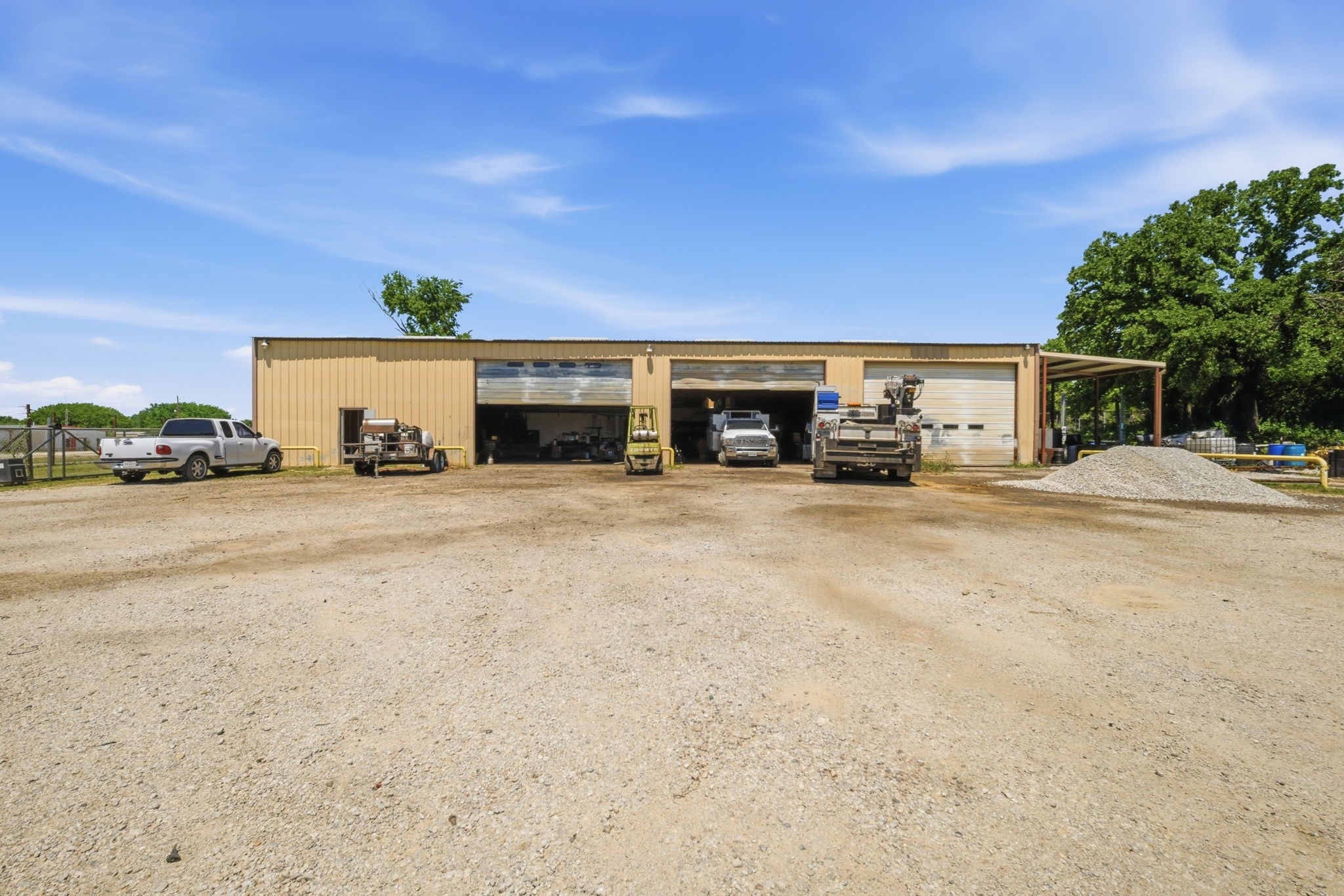 315 Highway 114