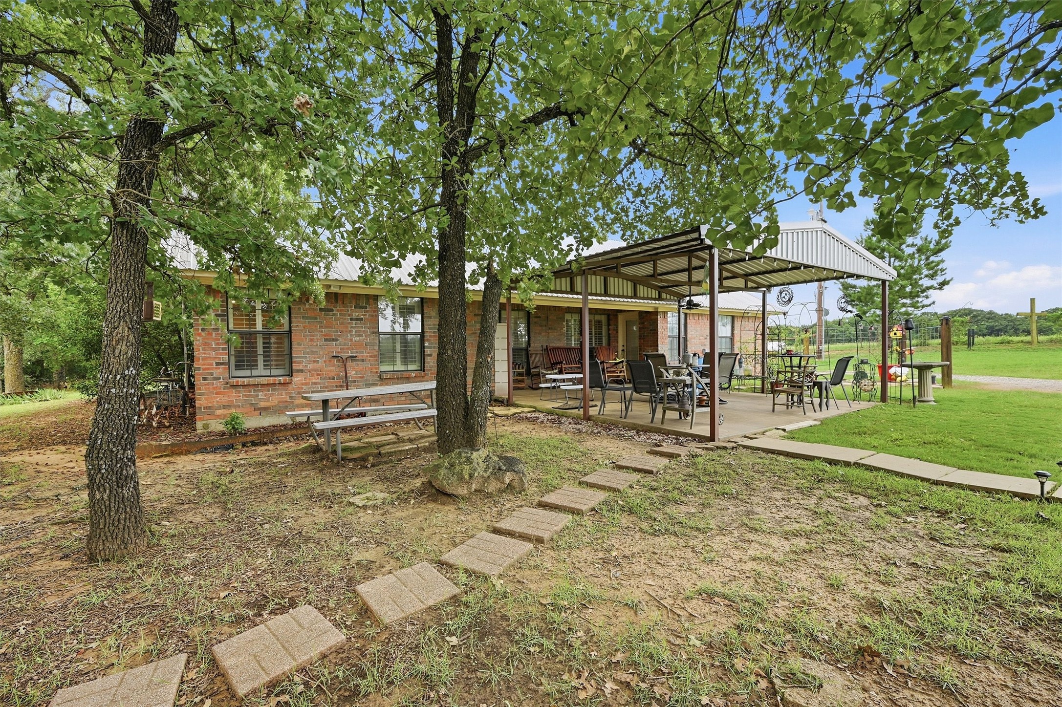 7277 W Line Road