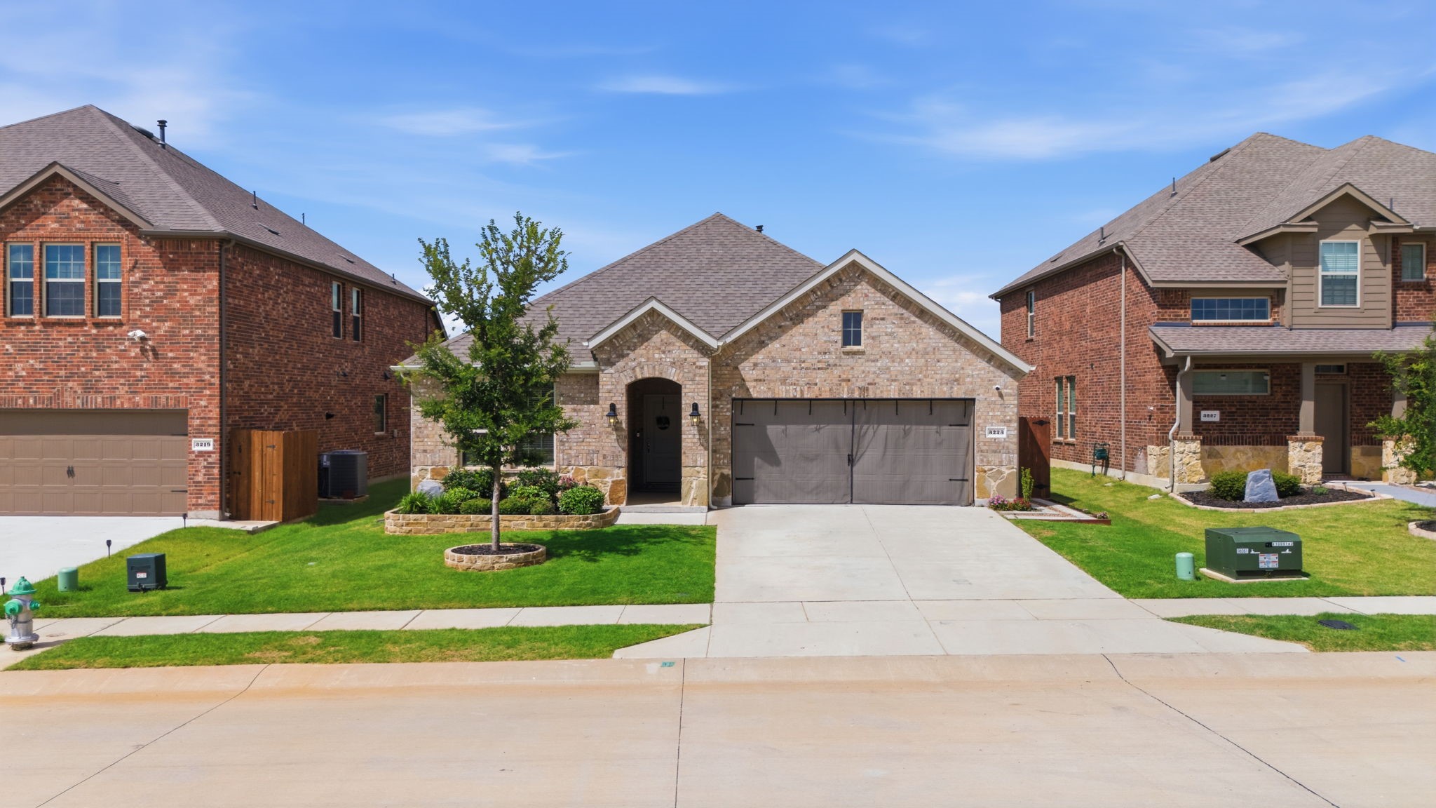 3223 Hunters Glen Drive