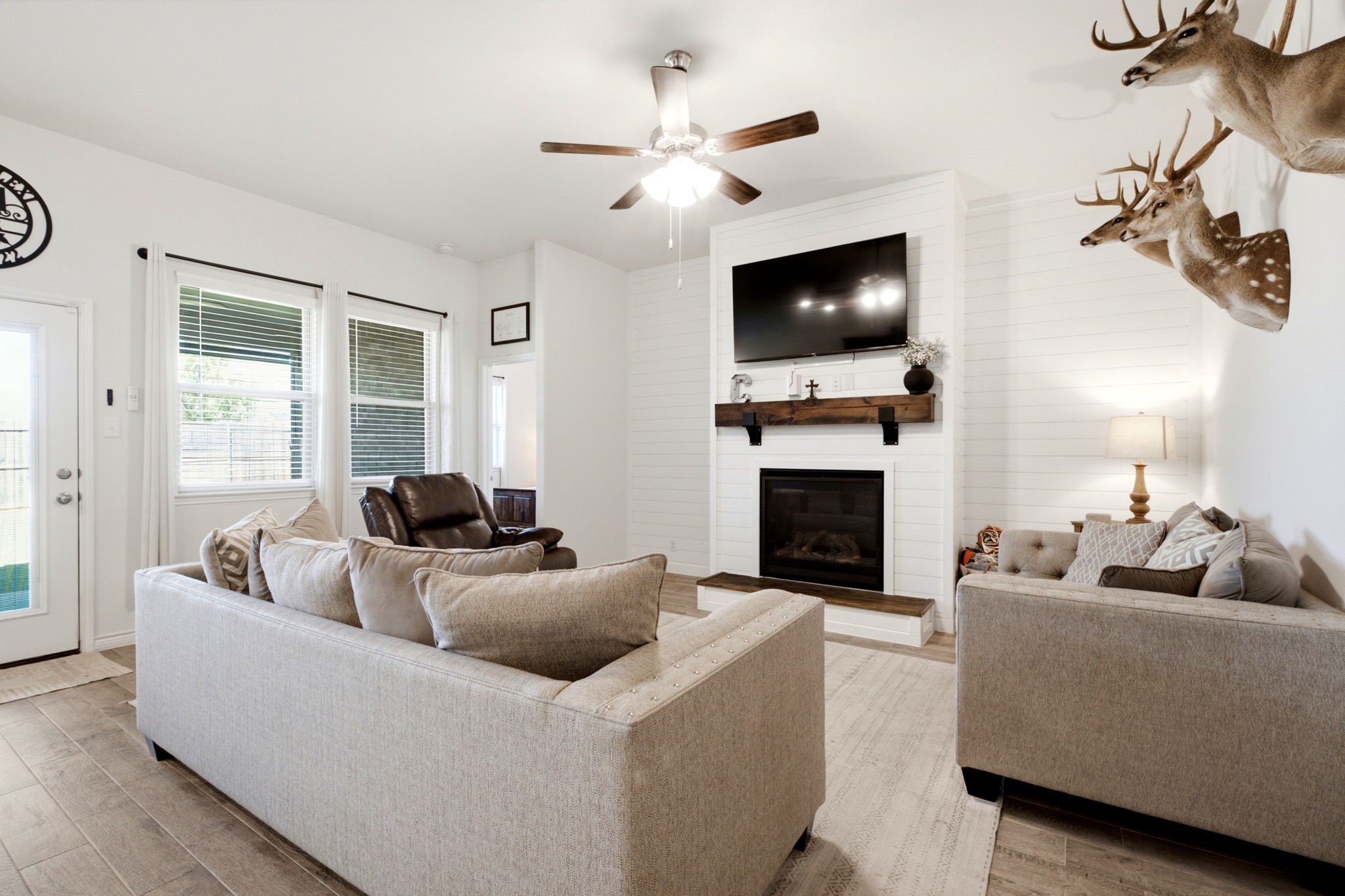 3223 Hunters Glen Drive