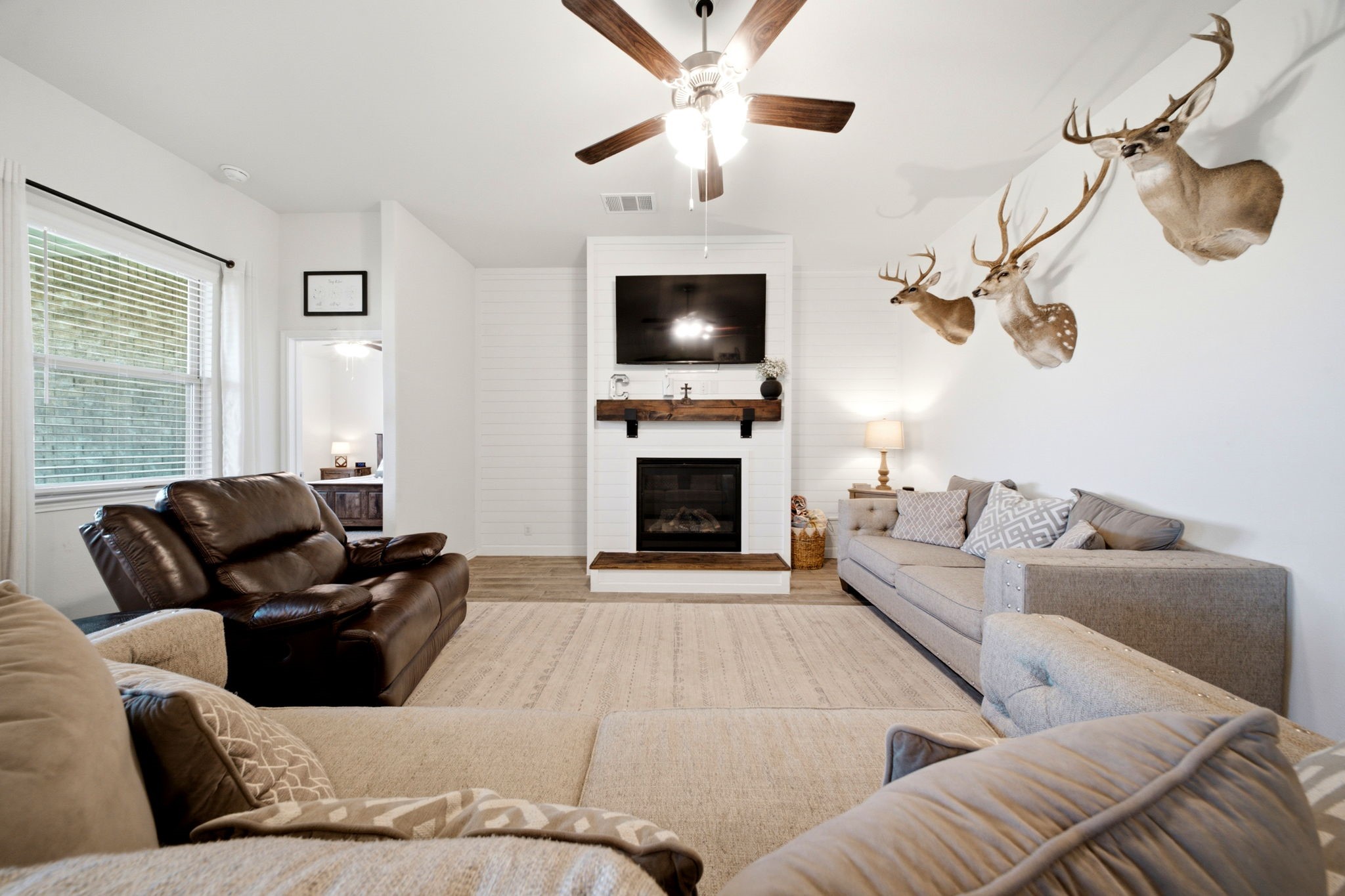 3223 Hunters Glen Drive
