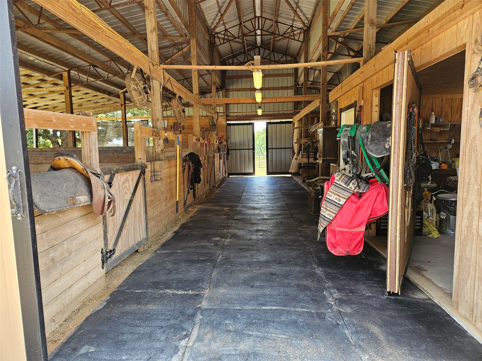 1226 County Road 243