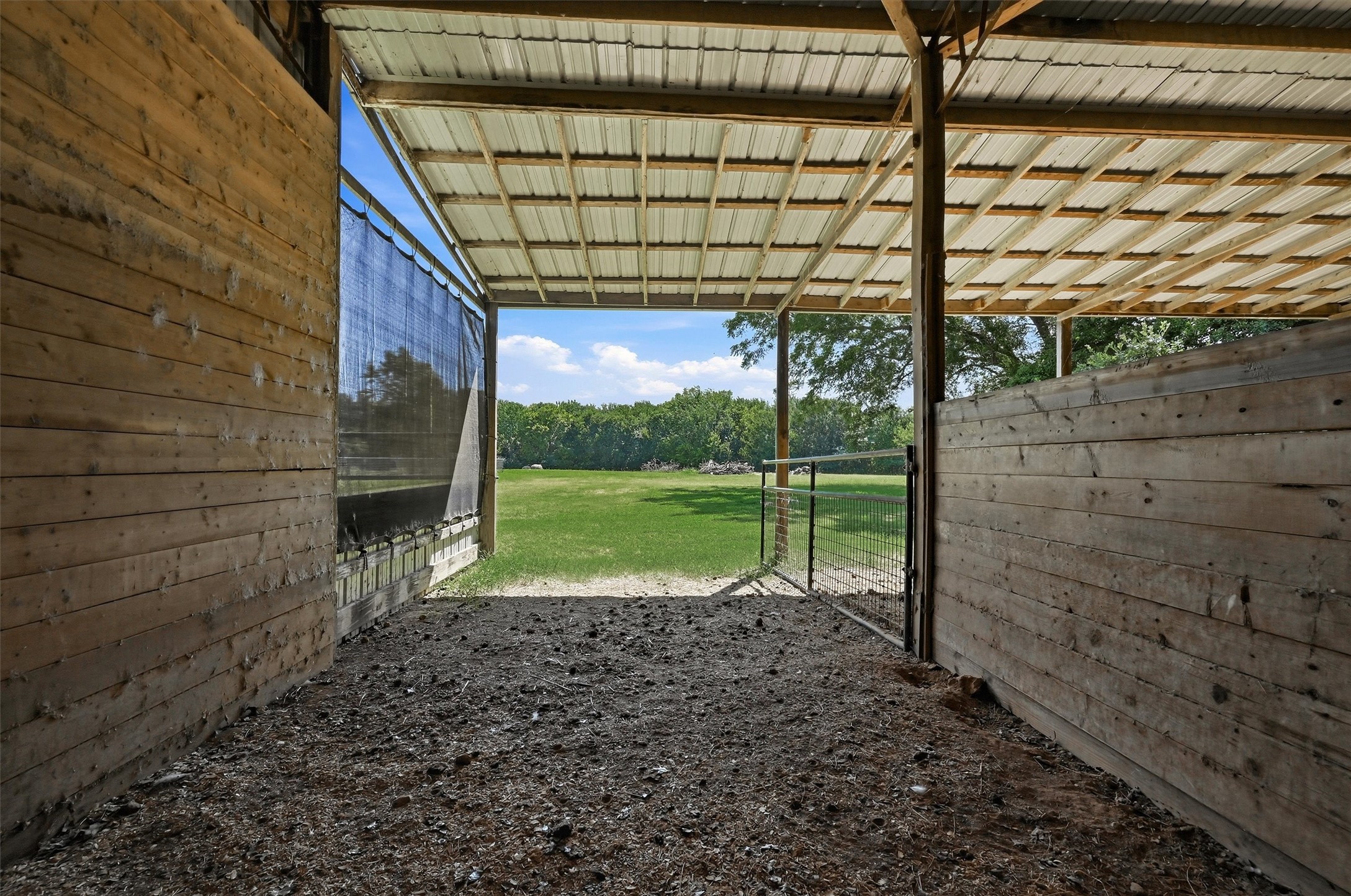 1226 County Road 243
