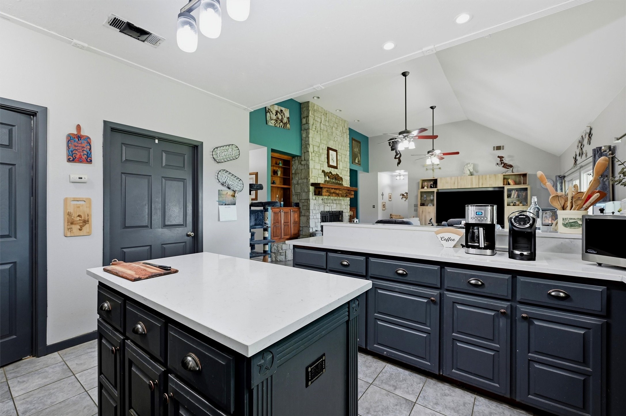 1226 County Road 243