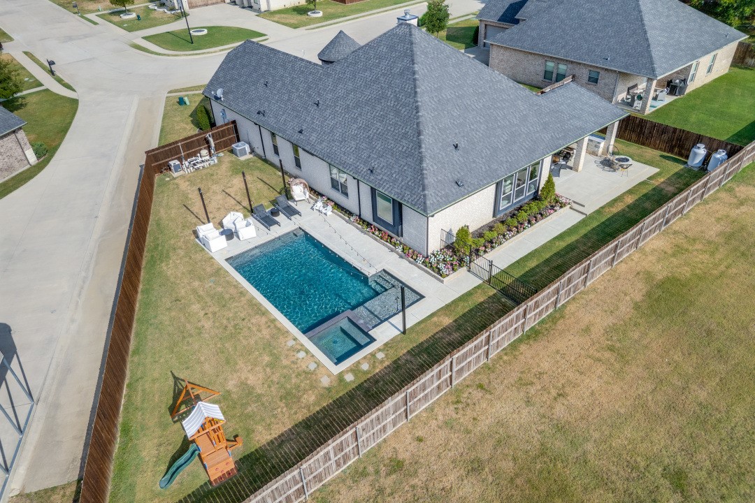 551 Chandler Court
