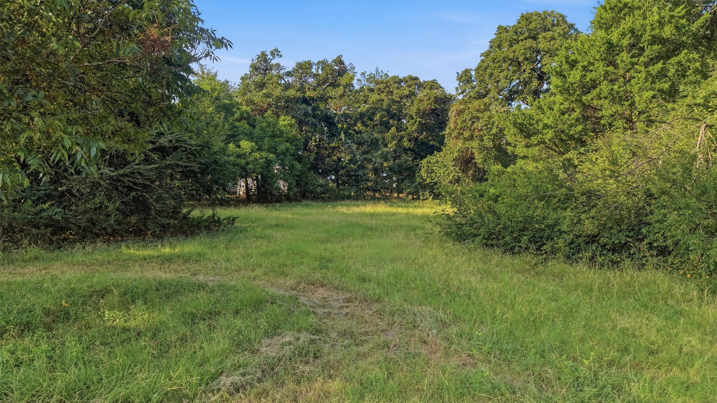 1614 W Line Road