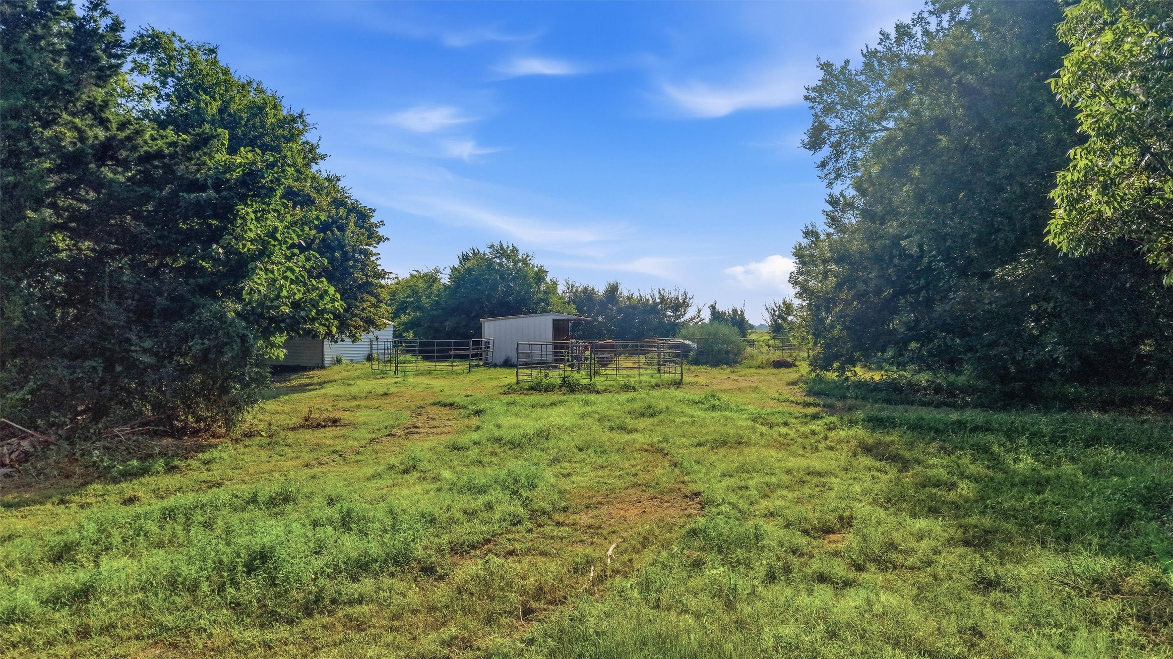 1614 W Line Road
