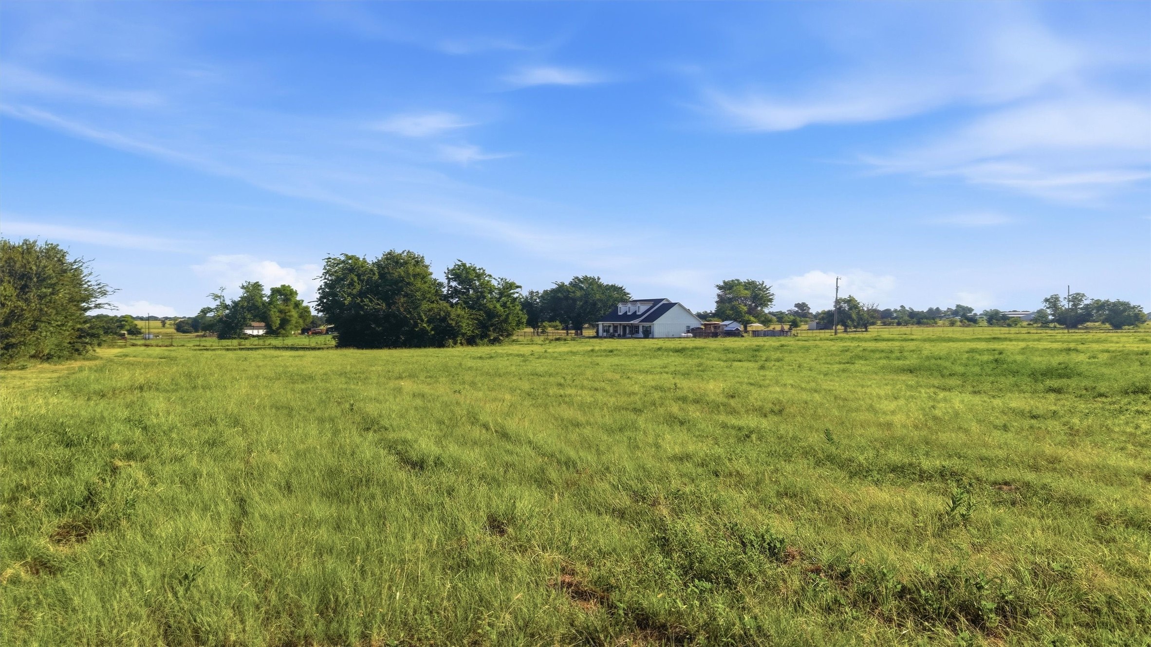 1614 W Line Road