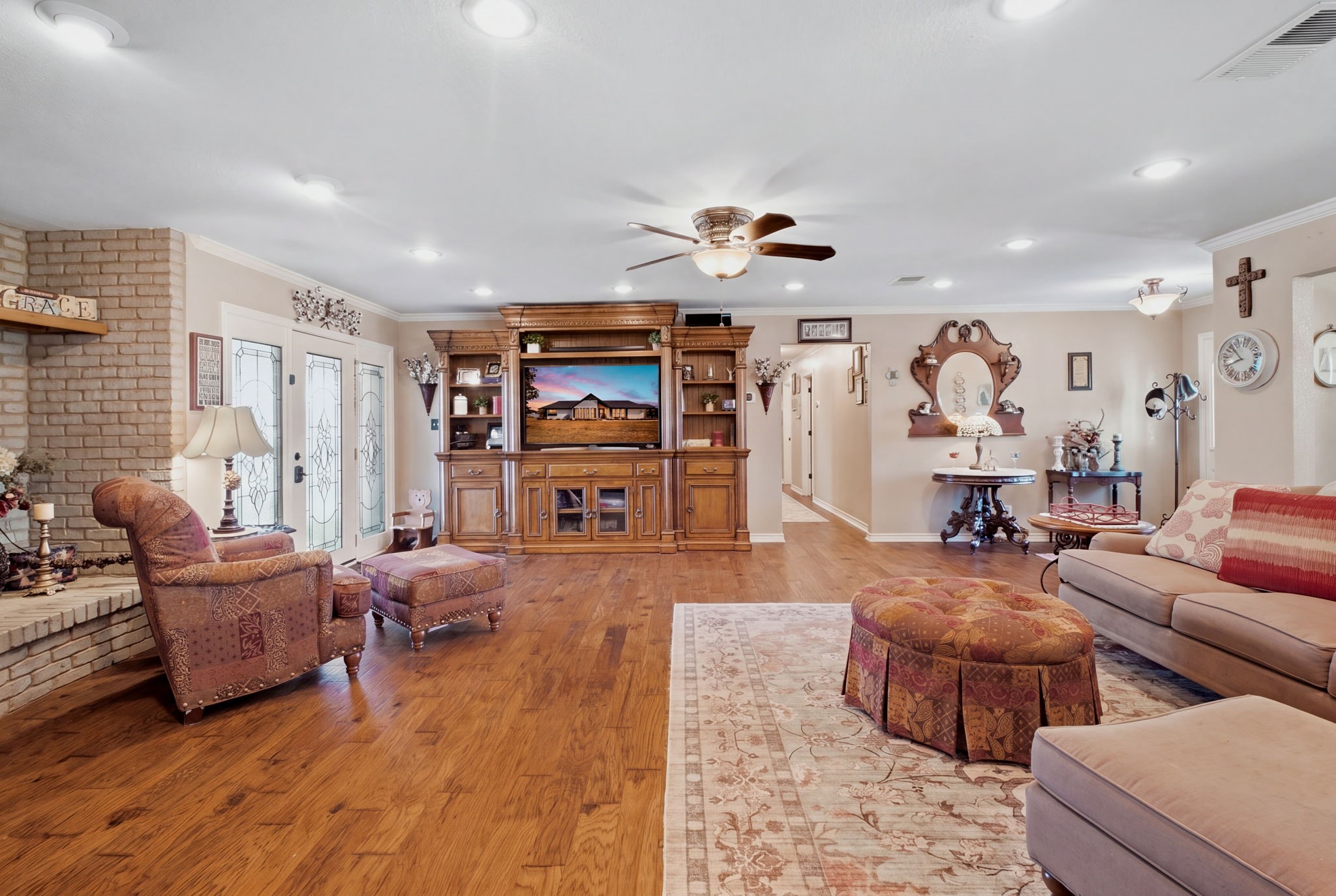 20185 Willow Glade Circle