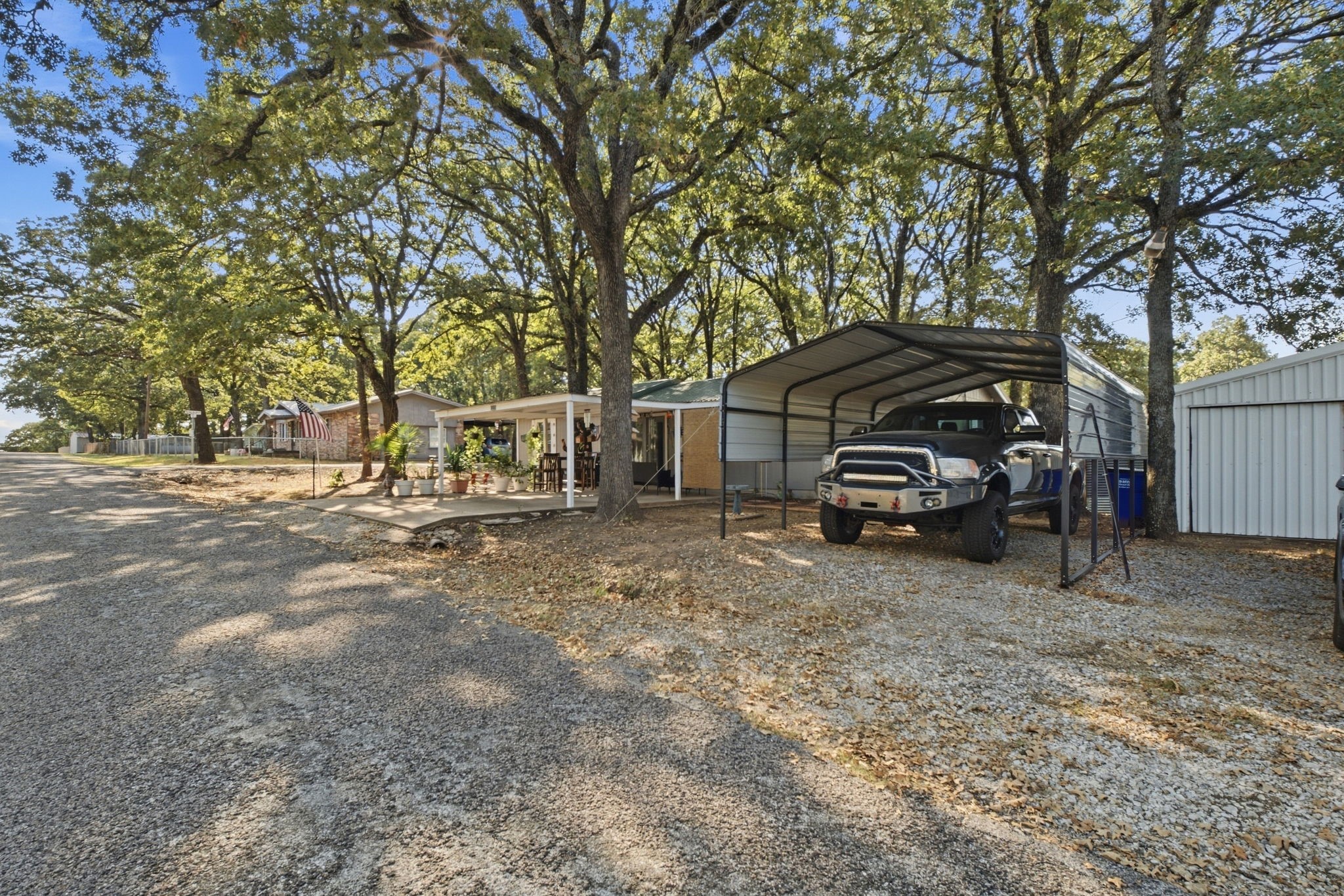 2225 Hillcrest Circle