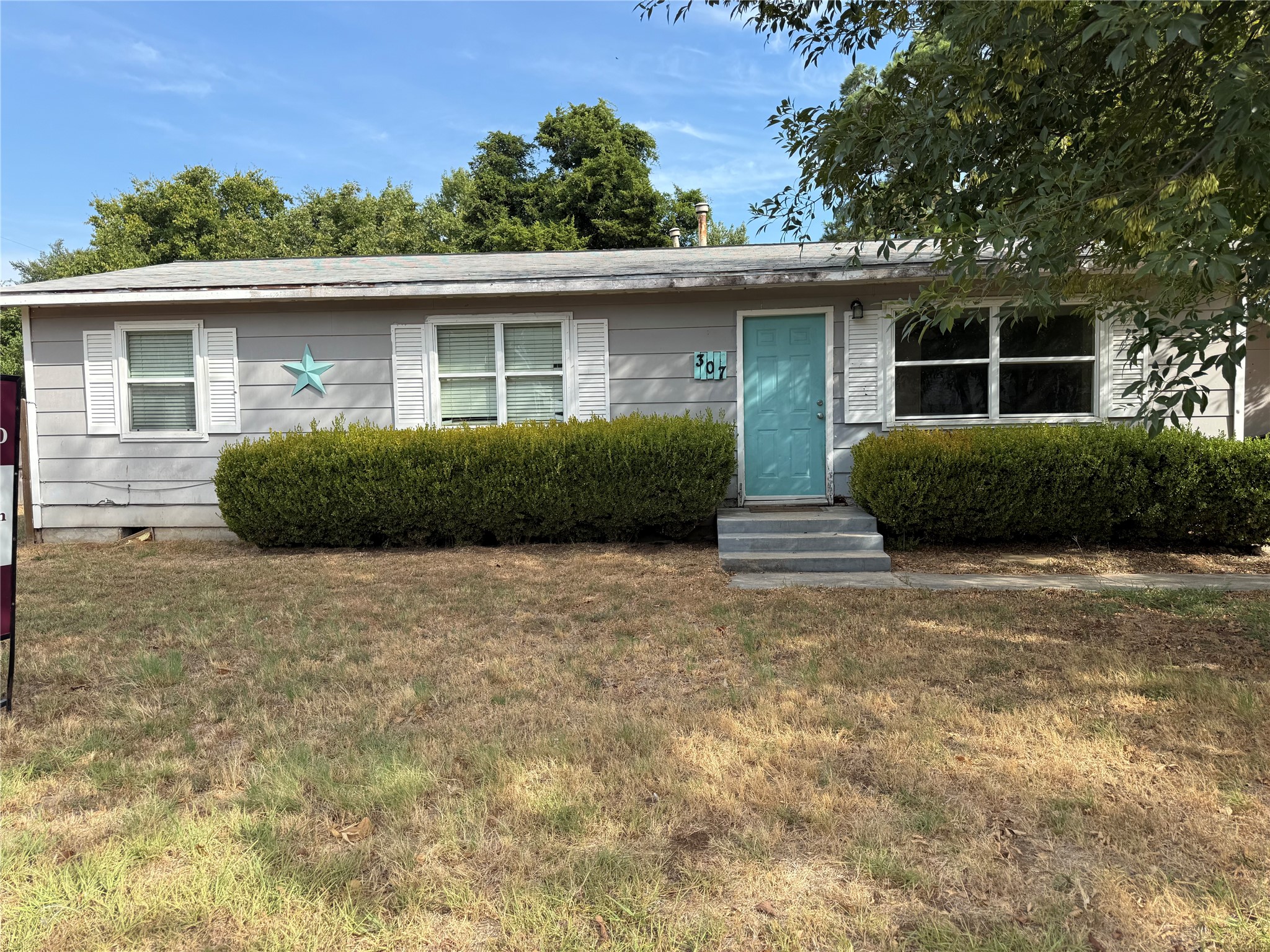 307 Parker Lane