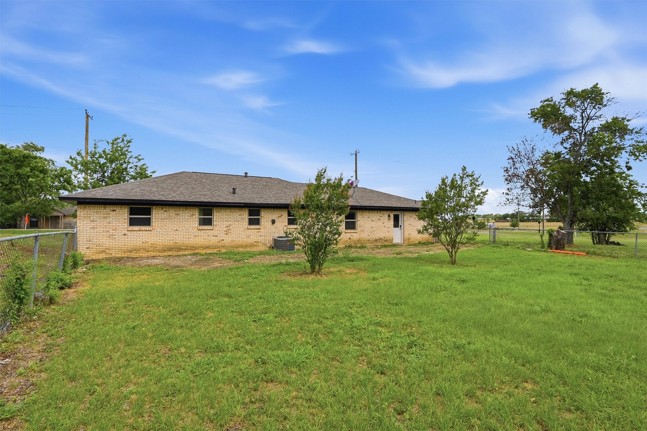 607 N Louisiana Drive