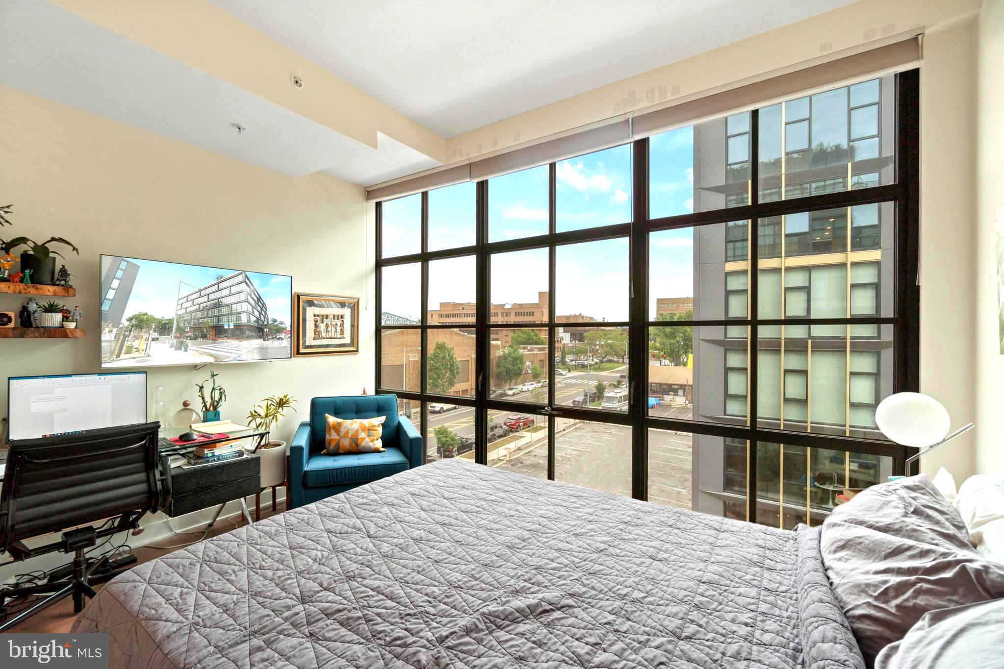 2030 8TH STREET NW 403